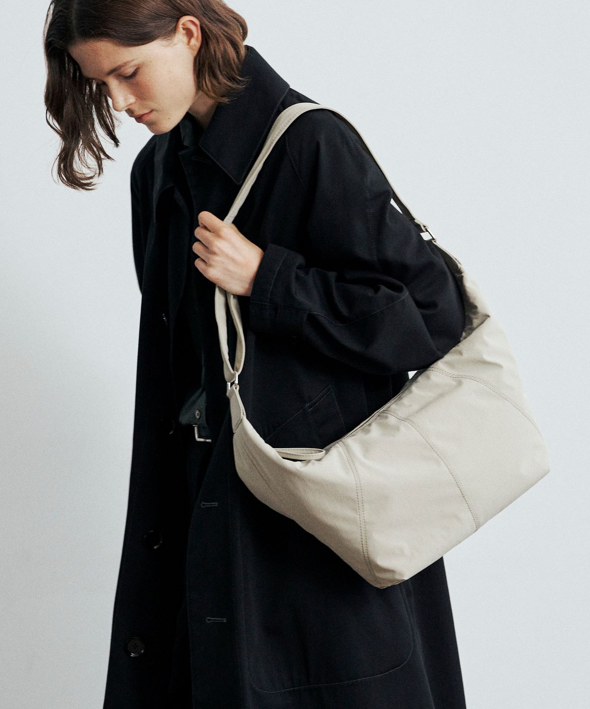뮤니에(MUNIER) SLING BAG LARGE NYLON_2COLORS