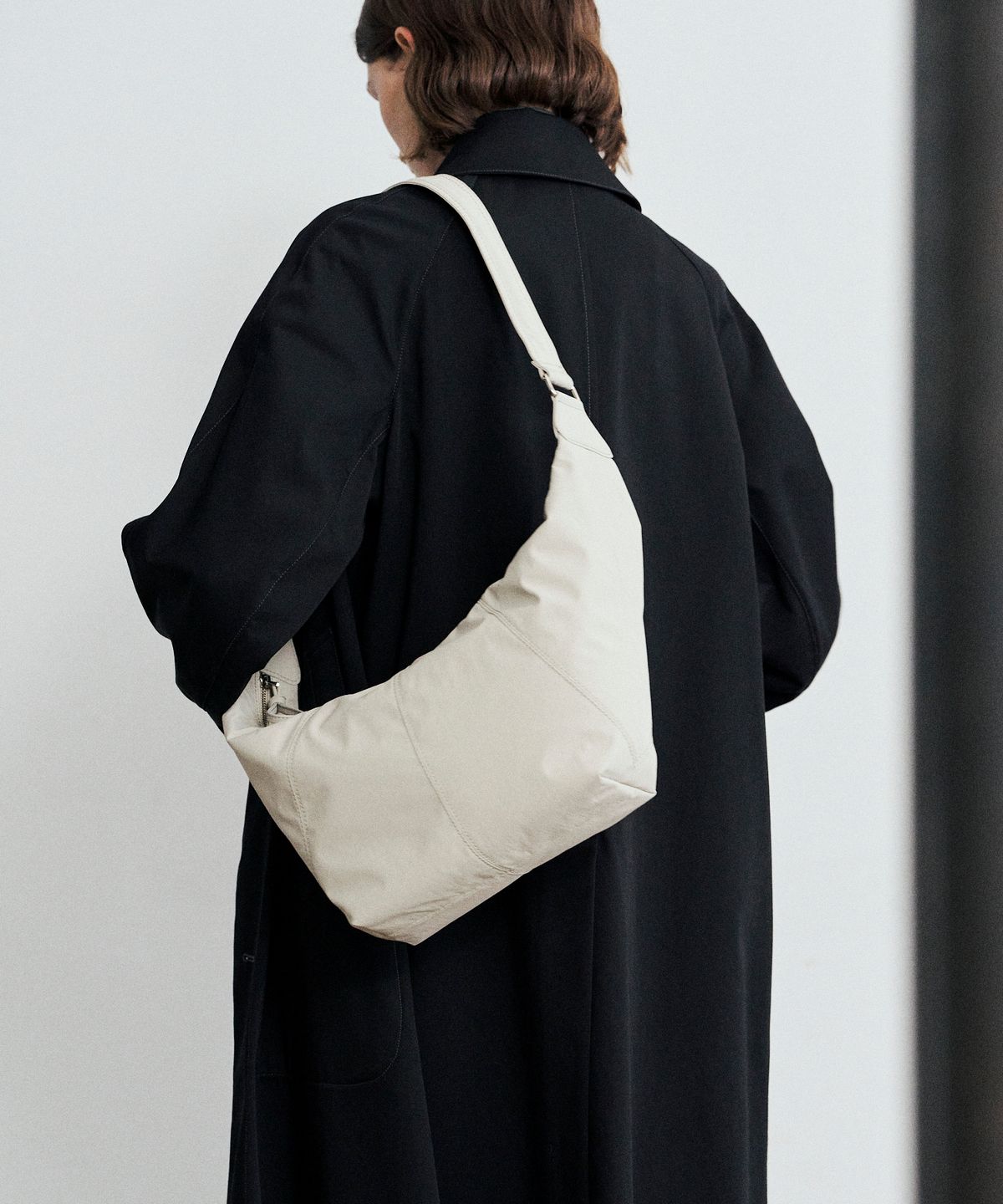 뮤니에(MUNIER) SLING BAG LARGE NYLON_2COLORS