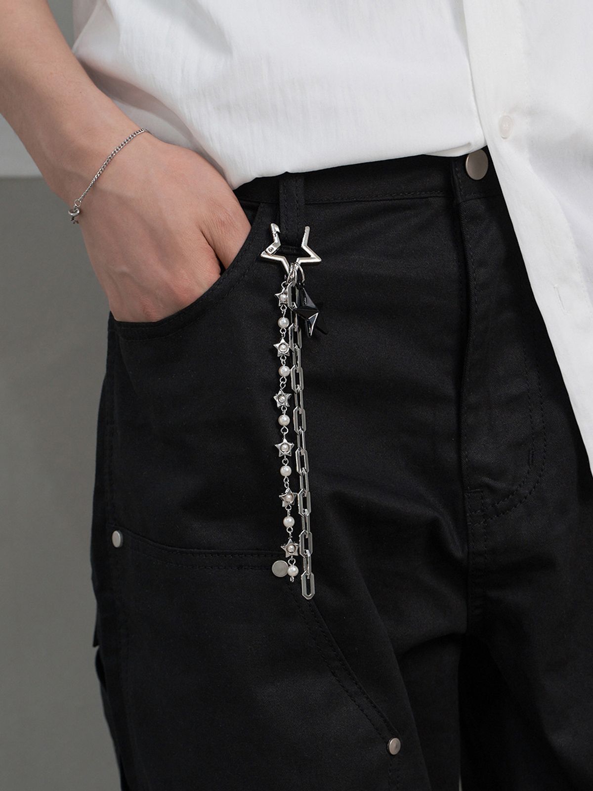 하와(HAWHA) Stud Chain Star Keyring