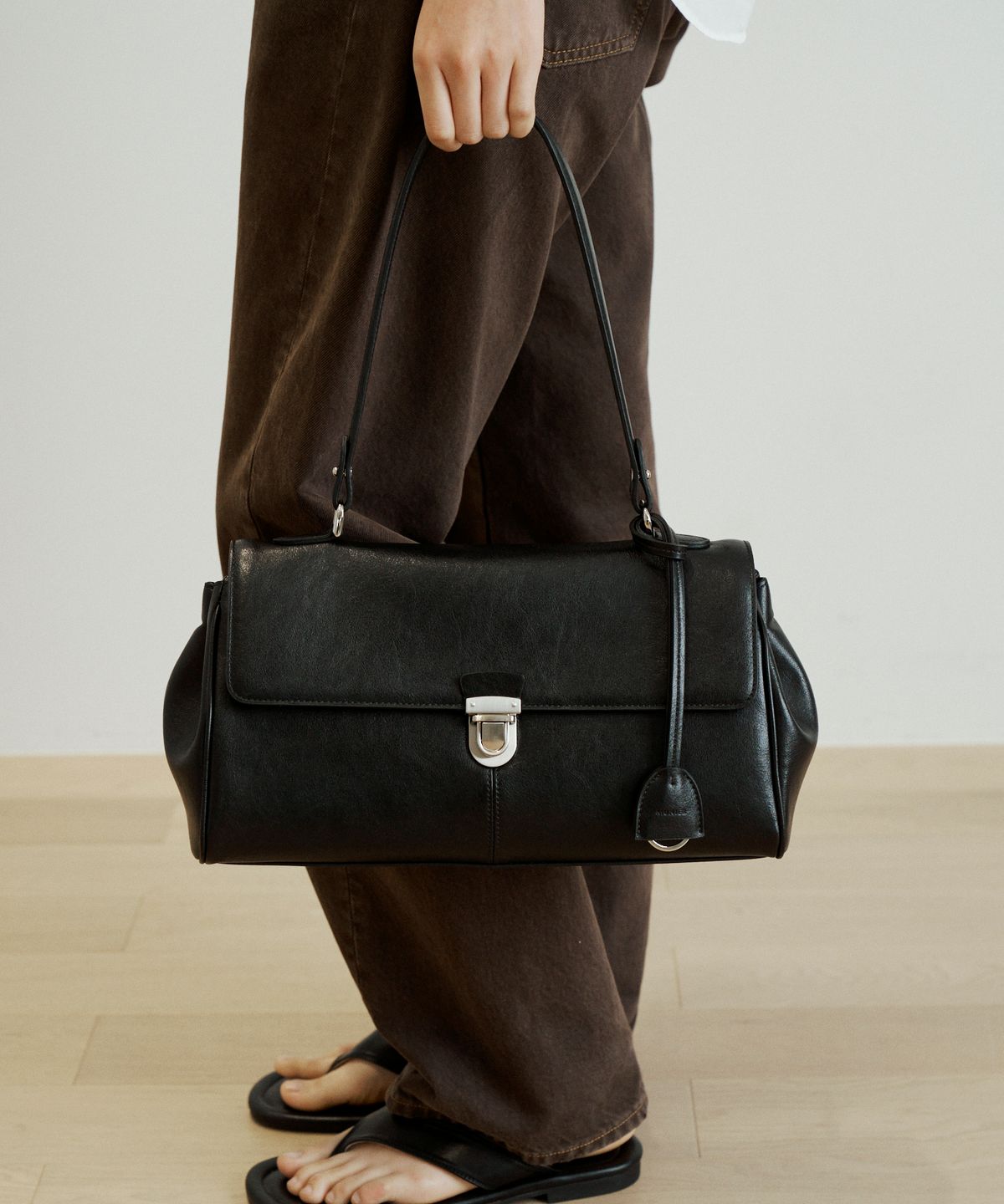 뮤니에(MUNIER) MILLO BAG_BLACK