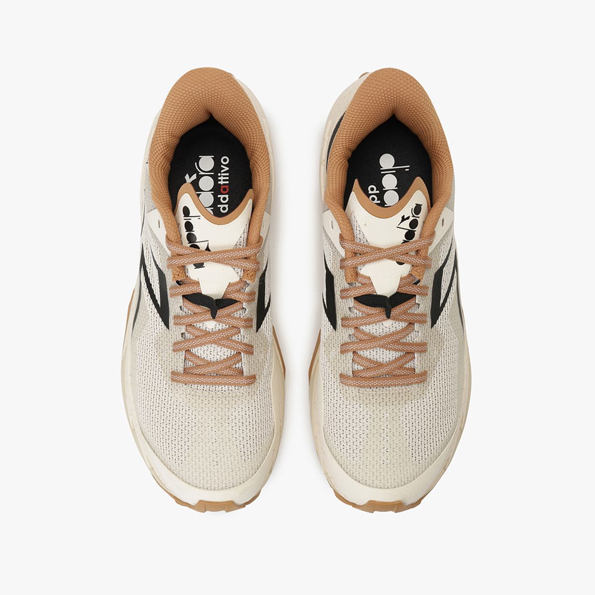 디아도라(diadora) 세스트리에-XT 2 BEIGE