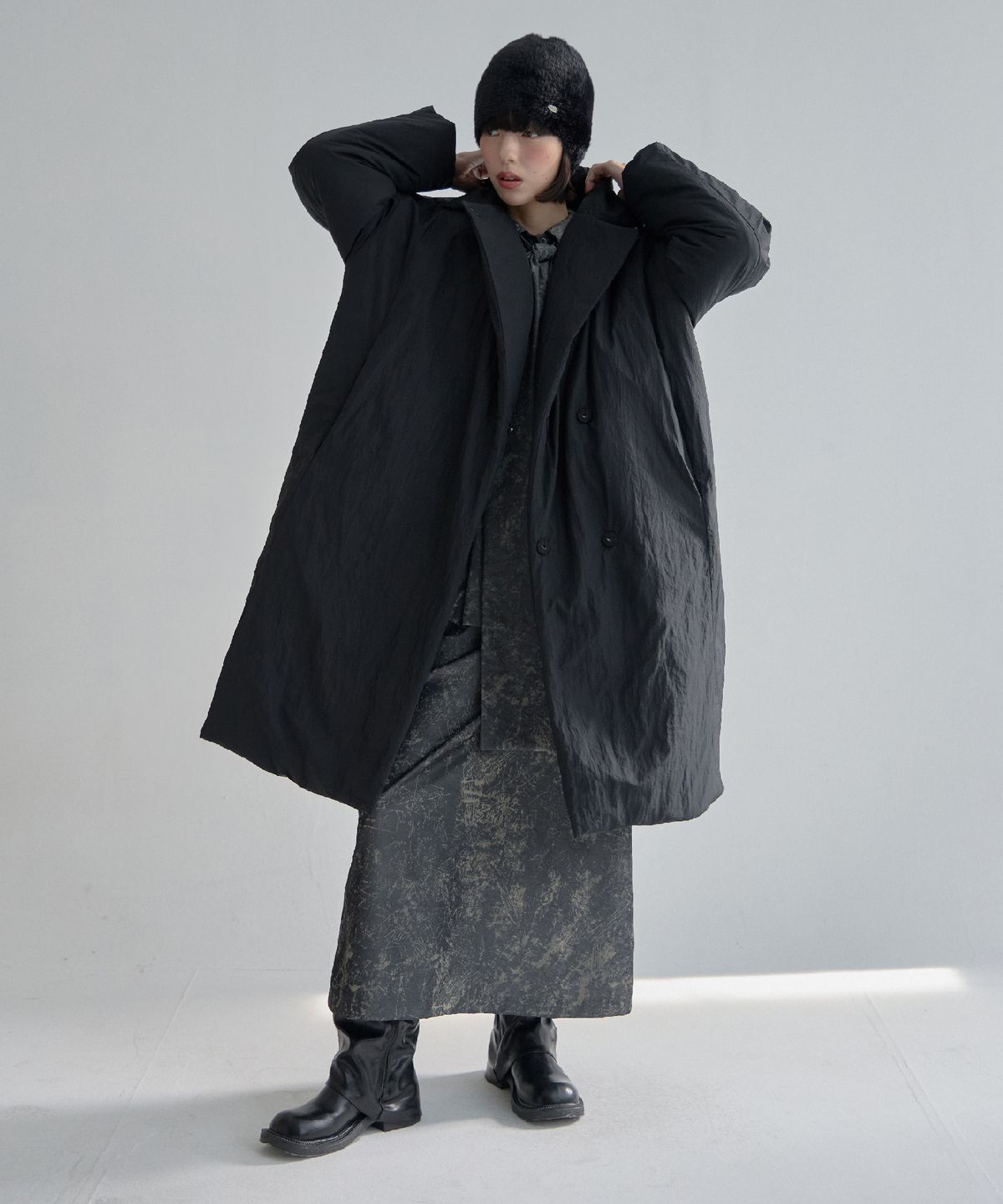 무아르모아(MOIREMOA) Warm Padding Coat-Black