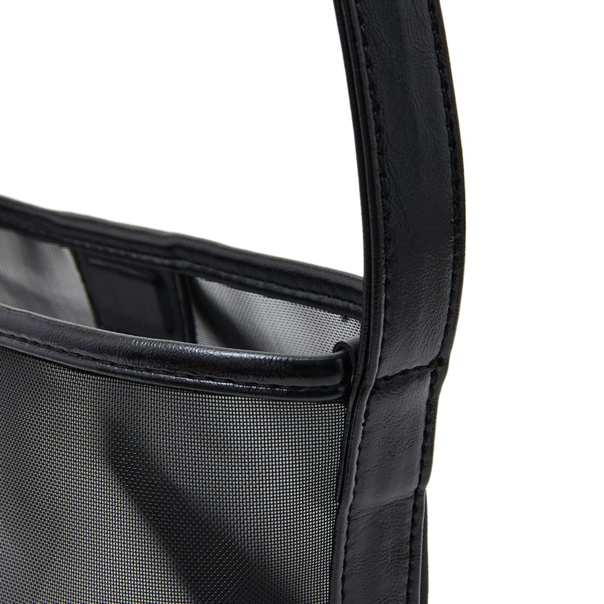 랩(LAP) MESH SHOULDER BAG AR7AB420