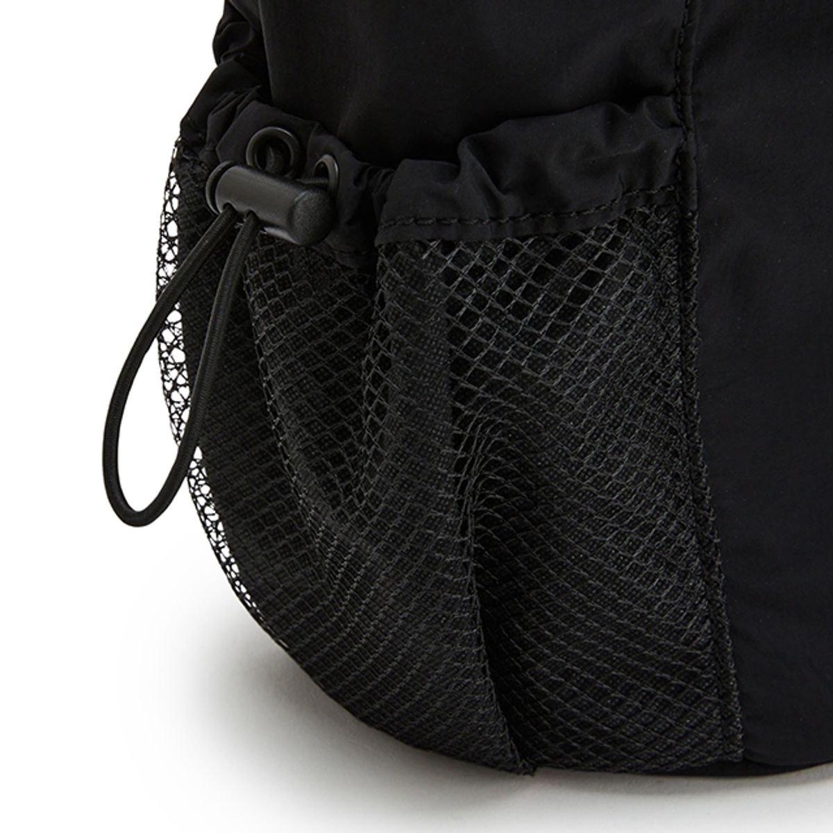 랩(LAP) STRING POCKET CROSS BAG AR7AB240