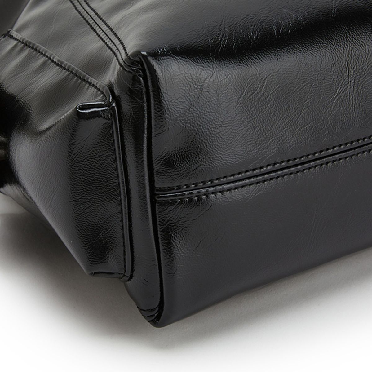 랩(LAP) SOFT SQUARE SHOULDER BAG AR7AB224