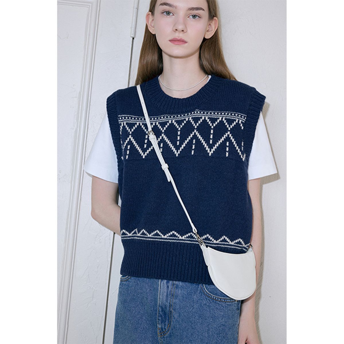 랩(LAP) HALF MOON CROSS BAG AR7AB244