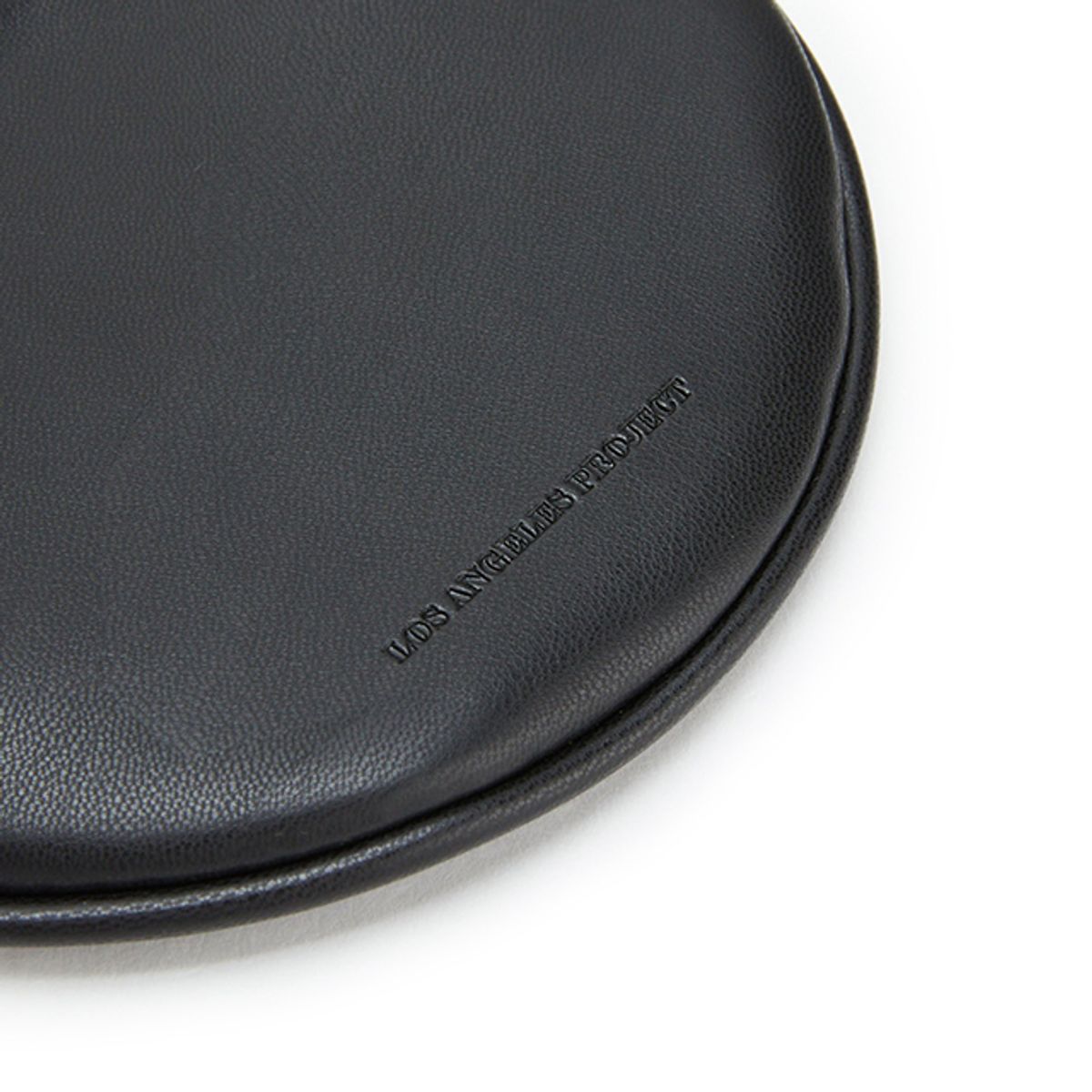 랩(LAP) HALF MOON CROSS BAG AR7AB244