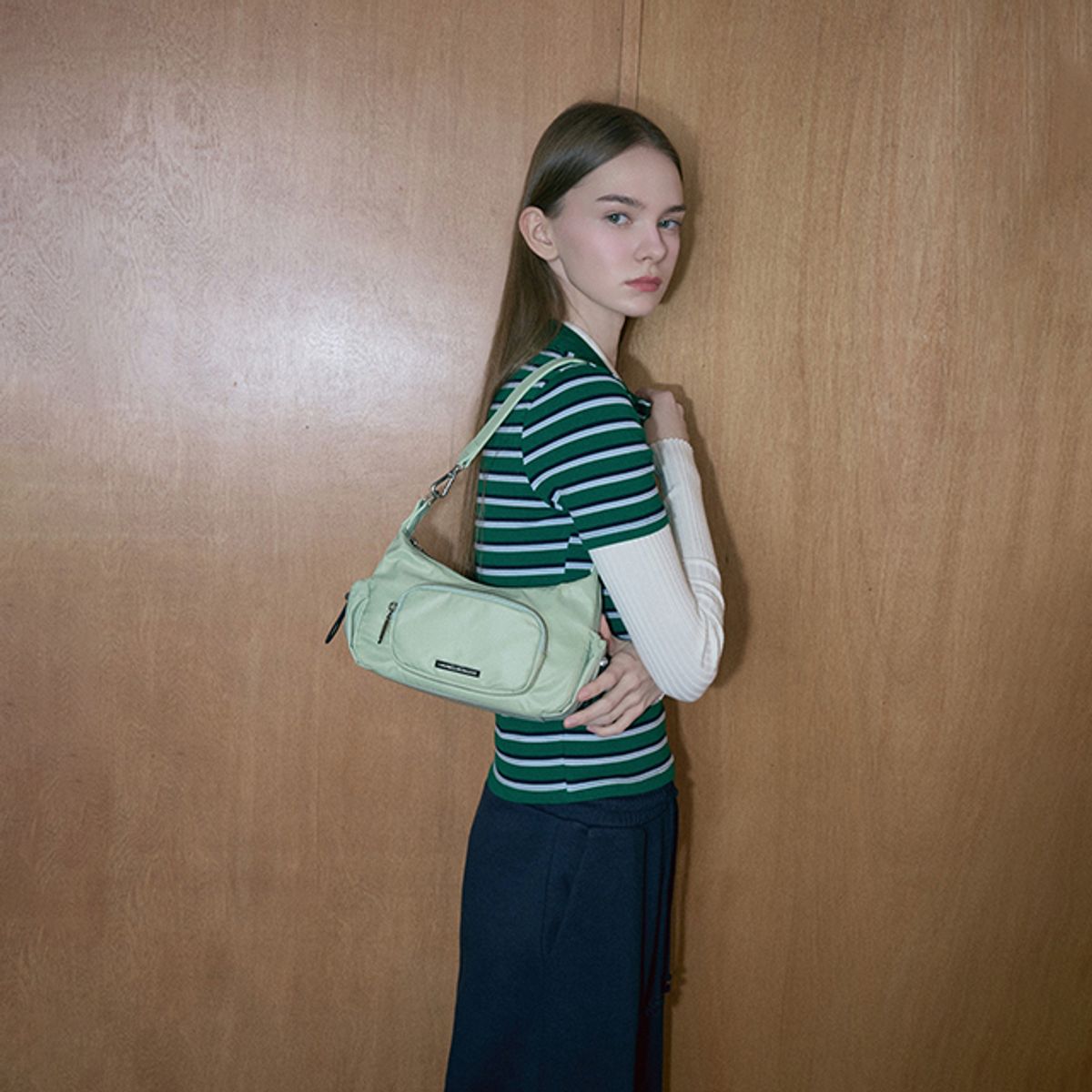 랩(LAP) EASY POCKET SHOULDER BAG AR7AB220