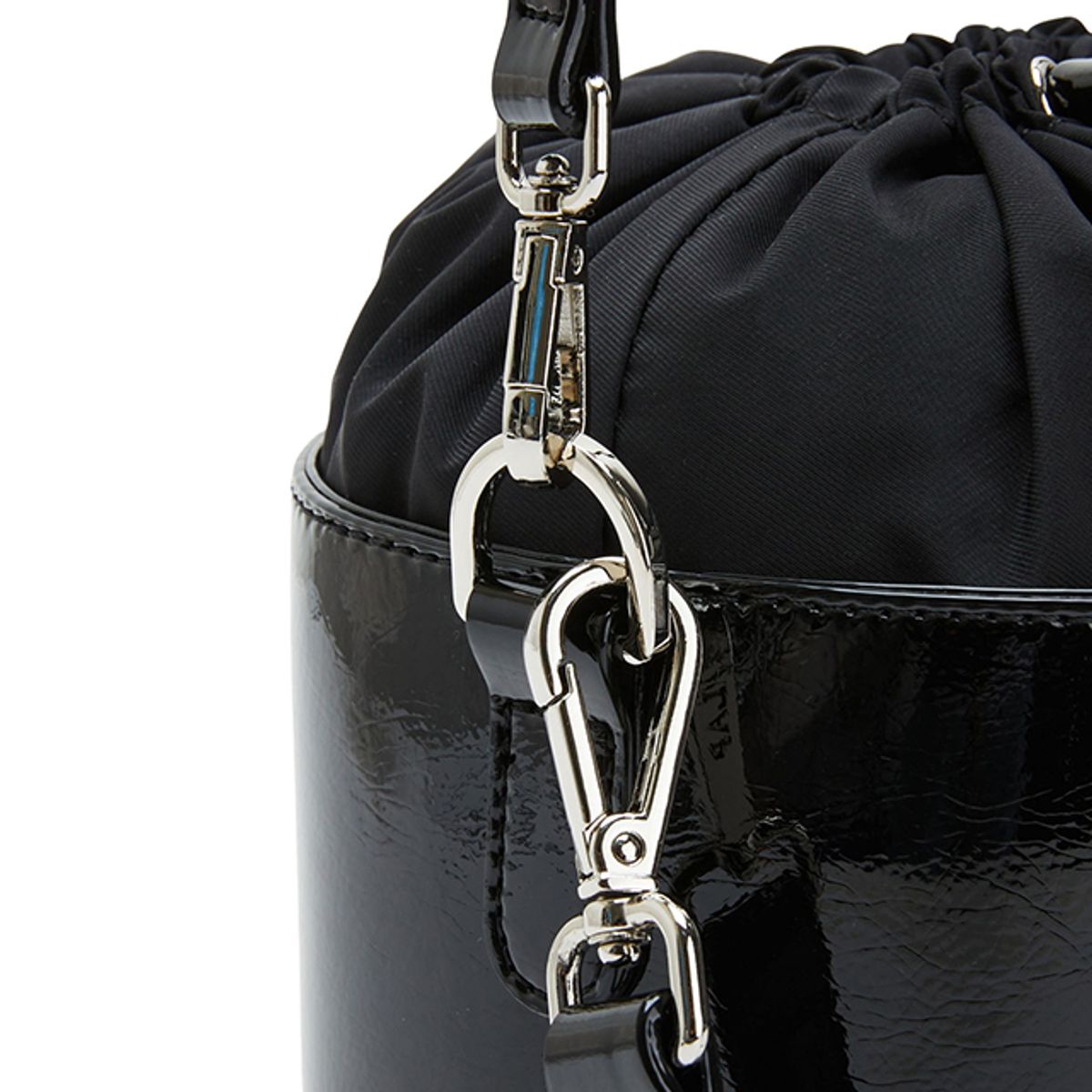 랩(LAP) RISE BUCKET BAG AR7AB204