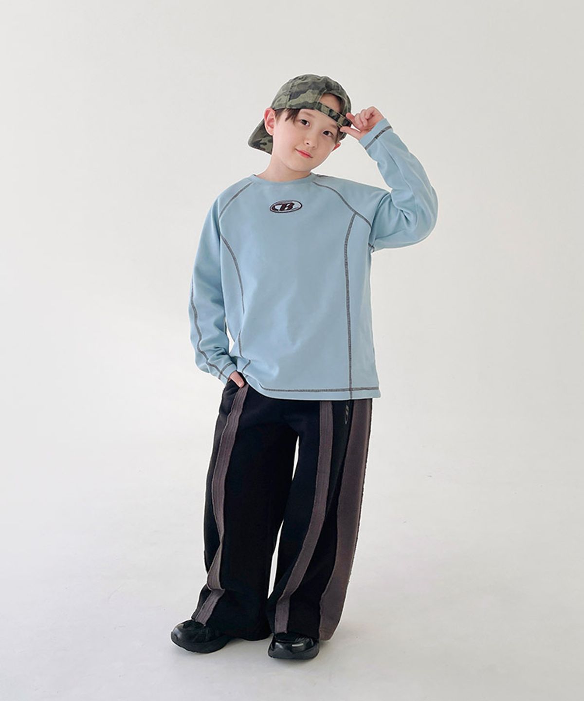 베리클로젯(BERRYCLOSET) 옴니보어 티셔츠