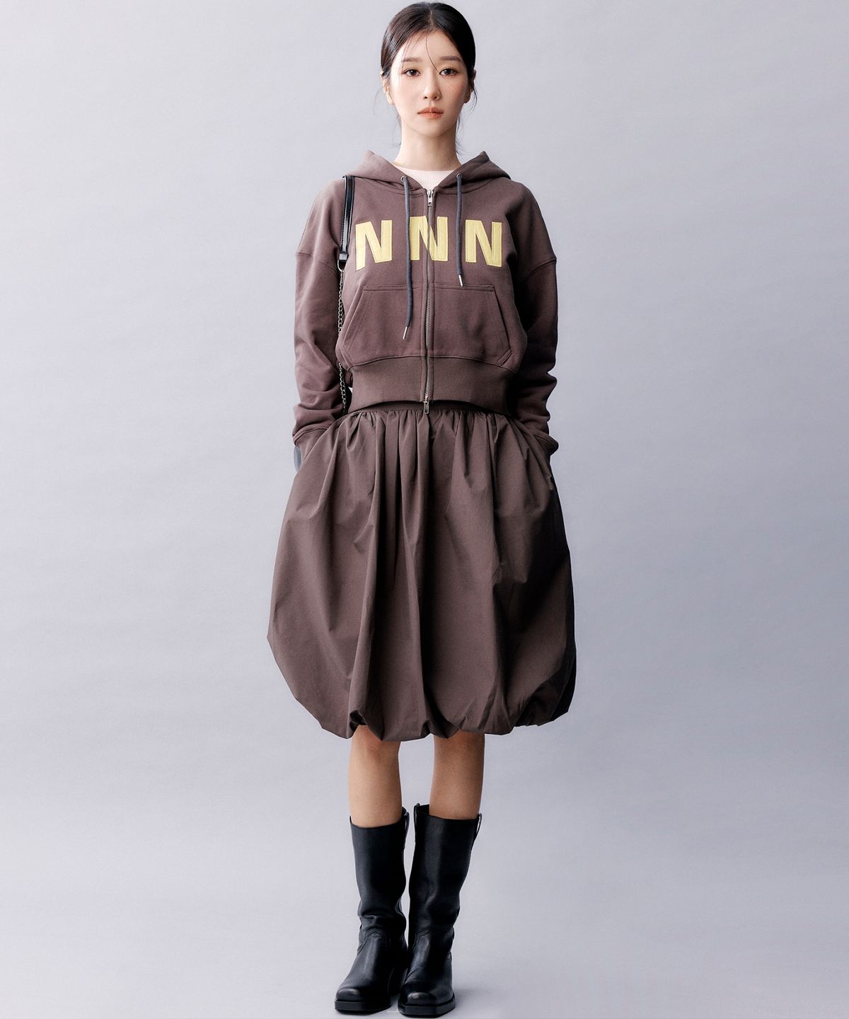 닉앤니콜(NICK&NICOLE) BUTTERFLY VOLUME BALLOON SKIRT_CHARCOAL