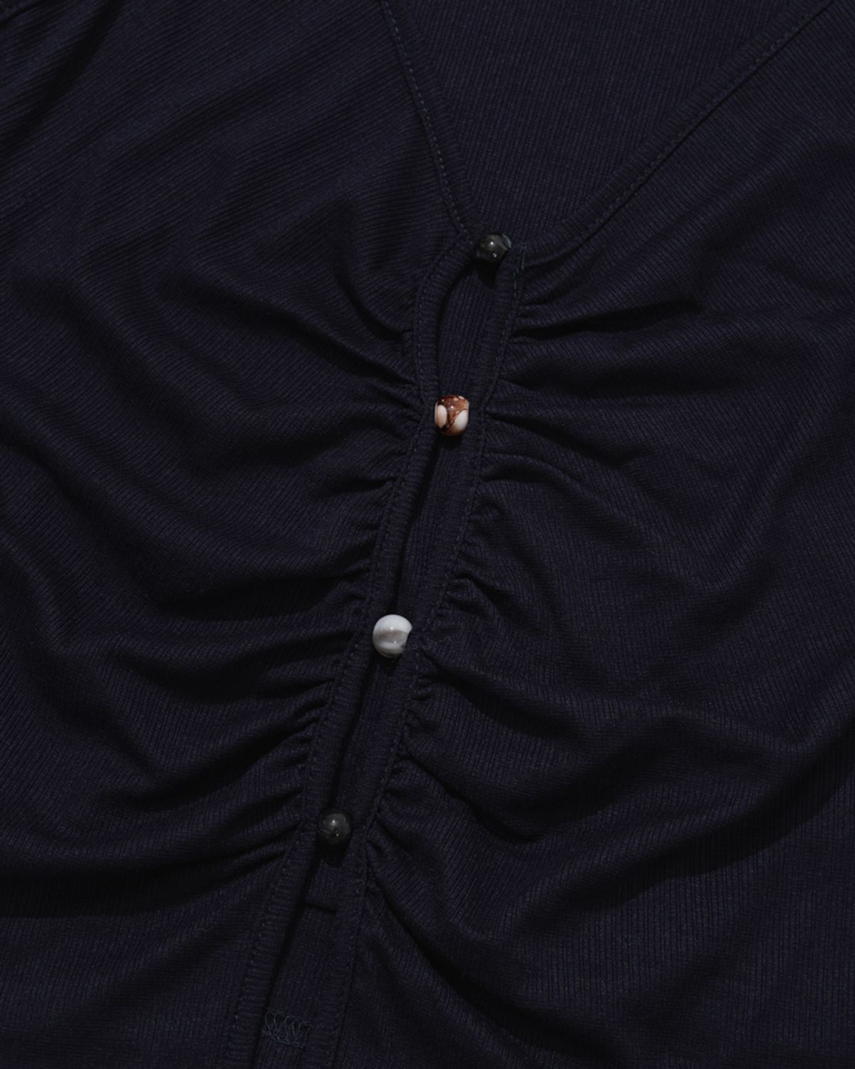 모아(MOAA) Shimmer Button Long sleeve (NAVY)