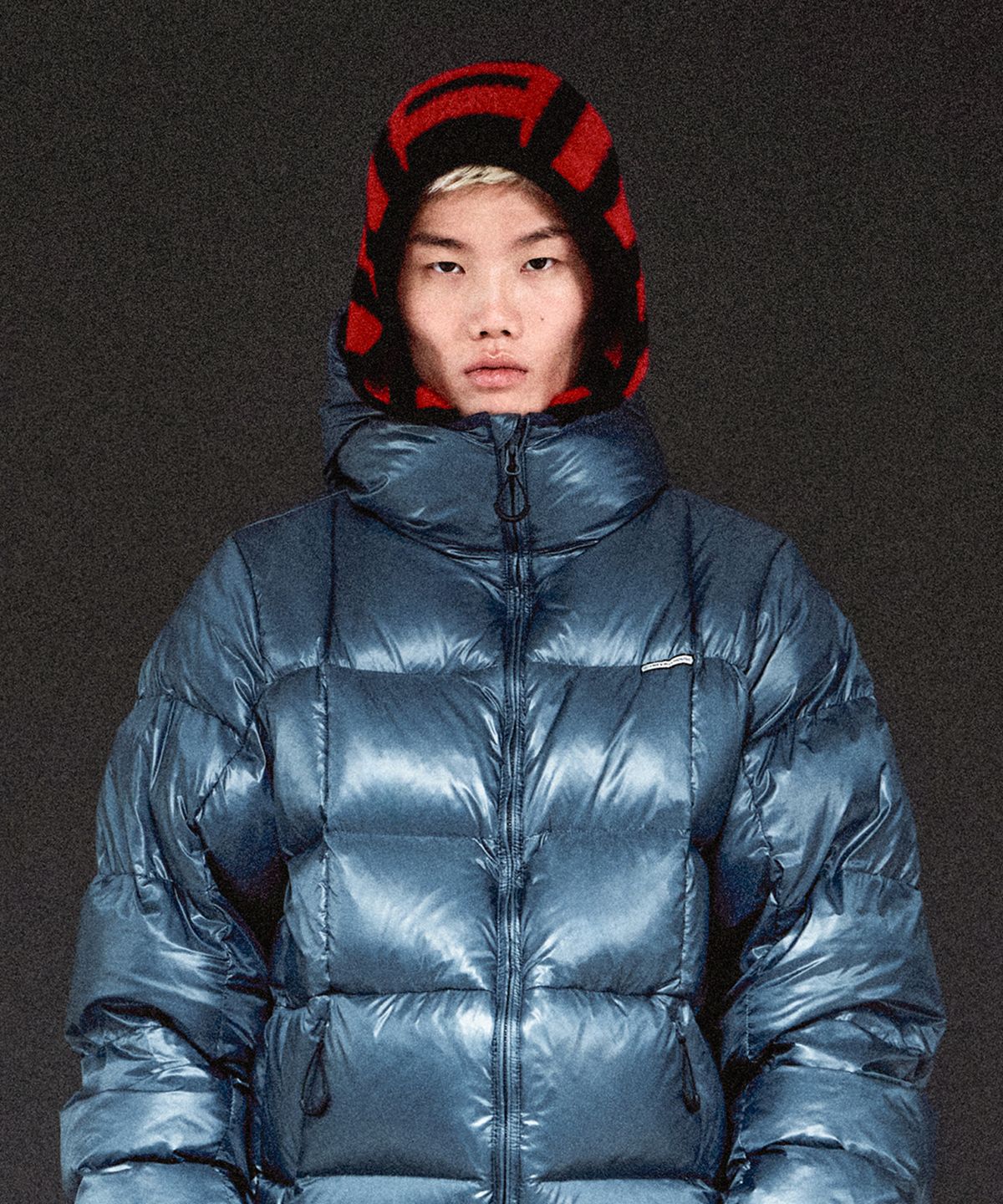 더바이닐하우스(THEVINYLHOUSE) HOODED MUFFLER RED