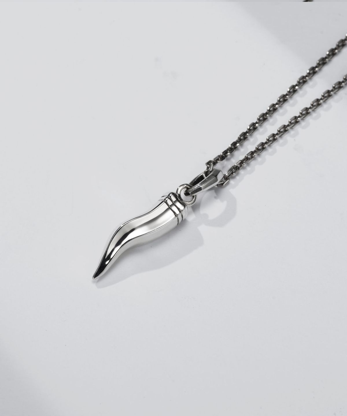 스팅925(STING925) Horn Pendant