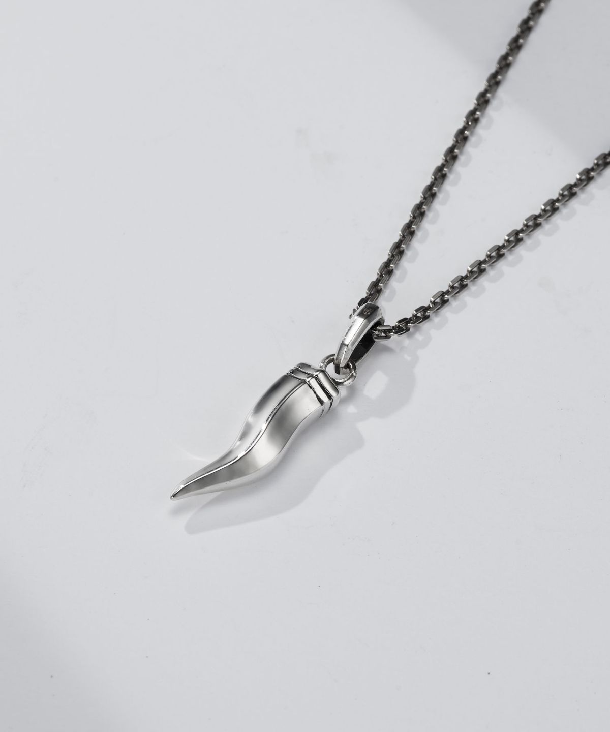 스팅925(STING925) Horn Pendant