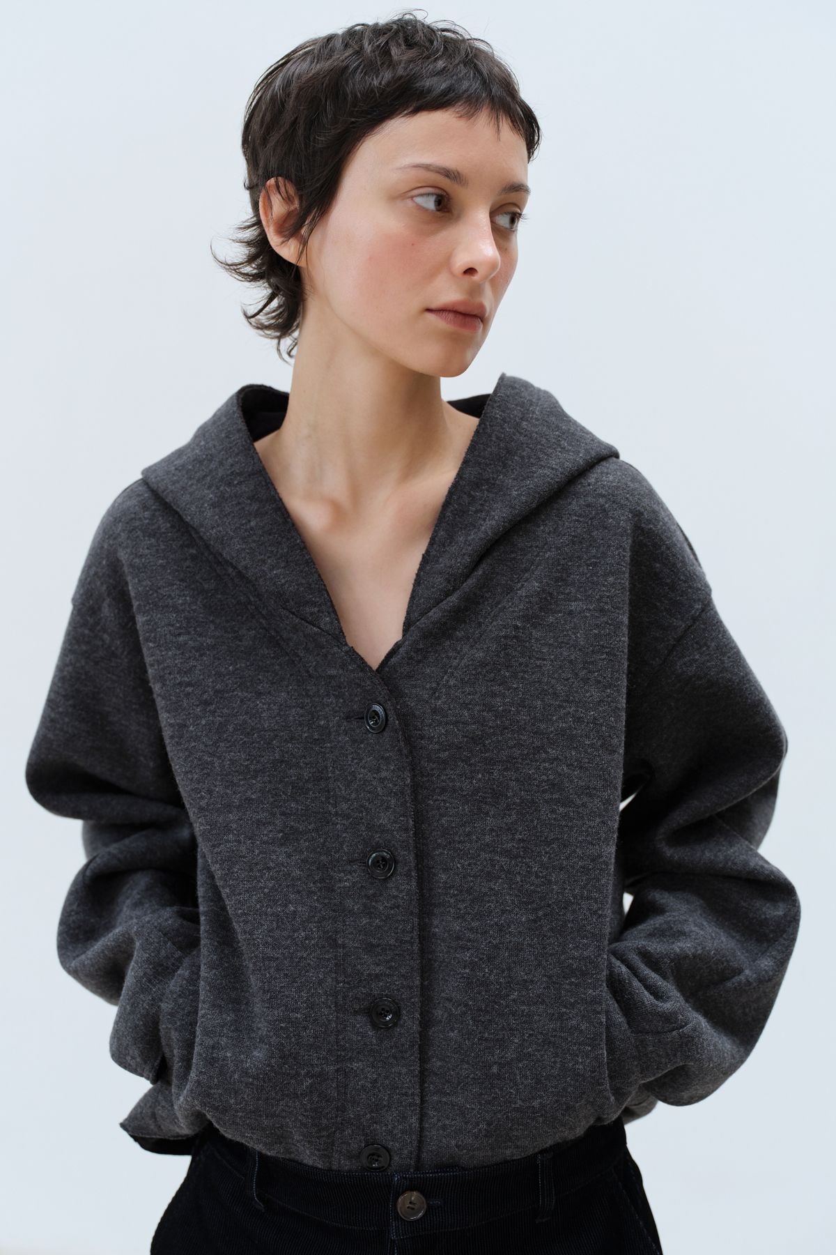 콥키노(KOBKINO) COZY HOODED KNIT CARDIGAN (CHARCOAL)
