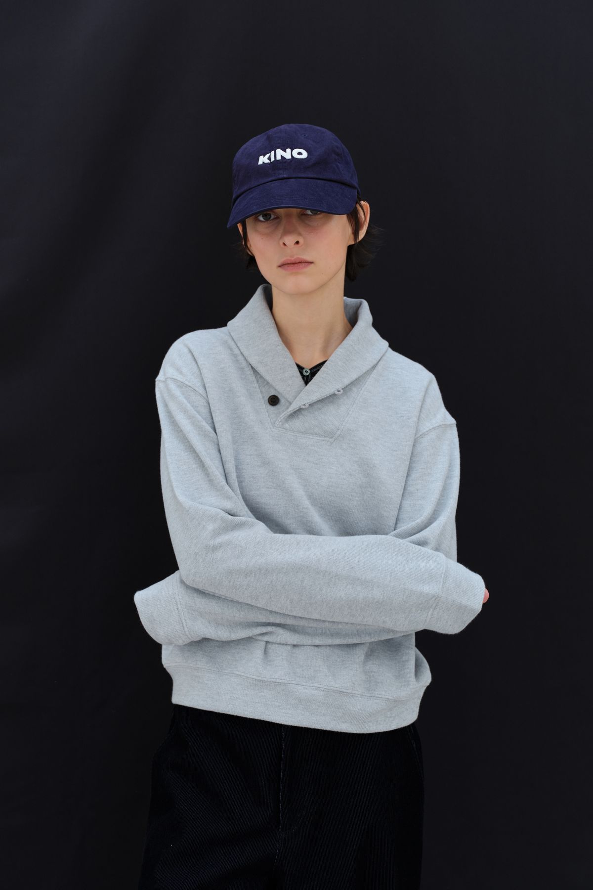 콥키노(KOBKINO) KINO LOGO COTTON CAP (NAVY)