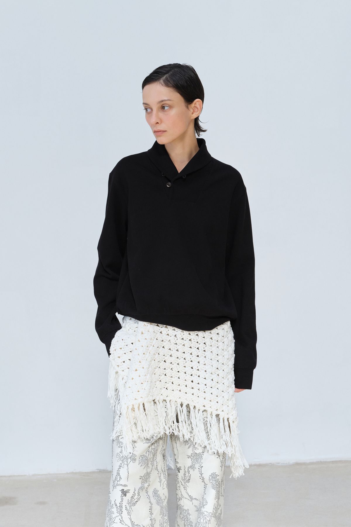 콥키노(KOBKINO) SHAWL COLLAR SWEATSHIRT (BLACK)
