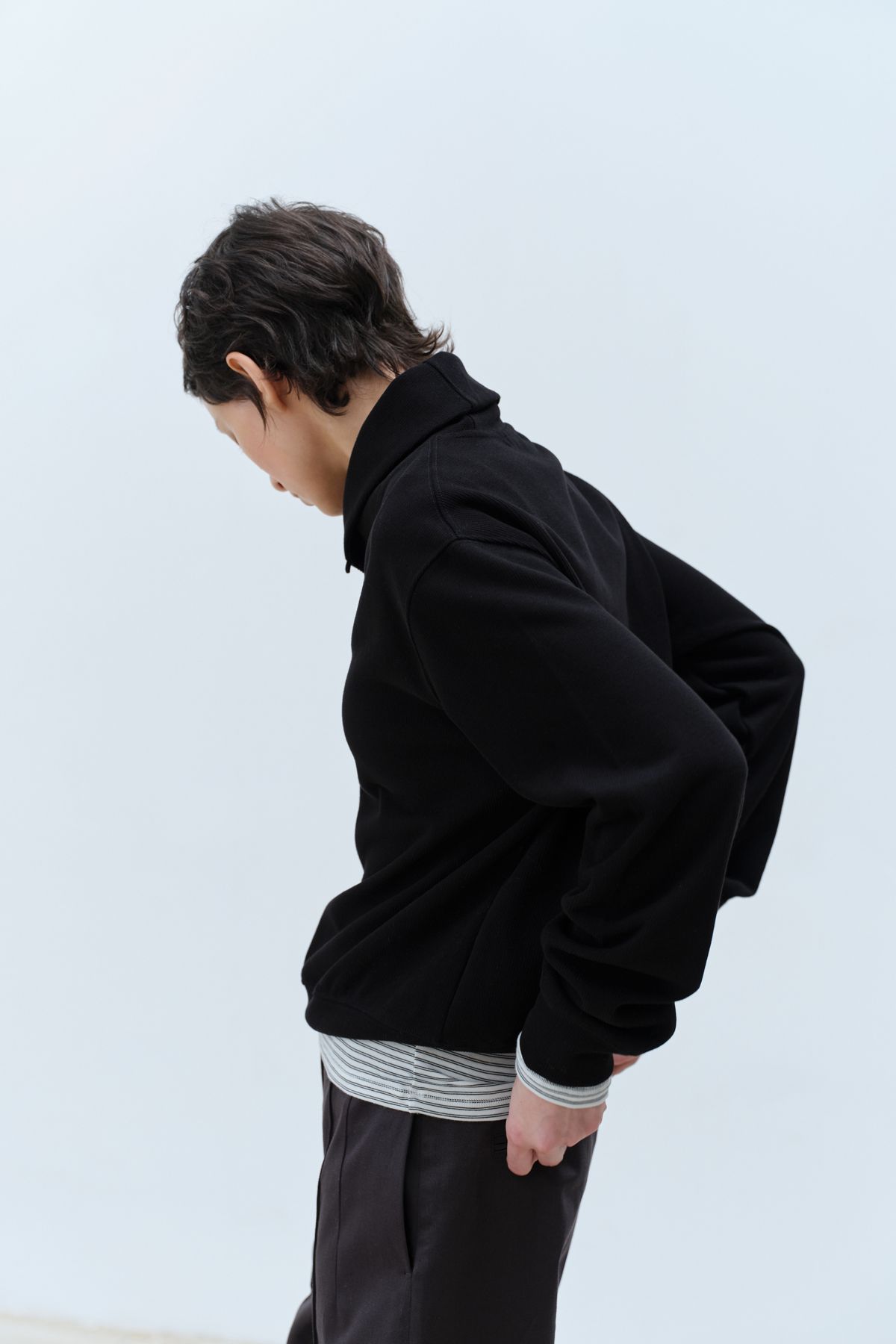 콥키노(KOBKINO) SHAWL COLLAR SWEATSHIRT (BLACK)