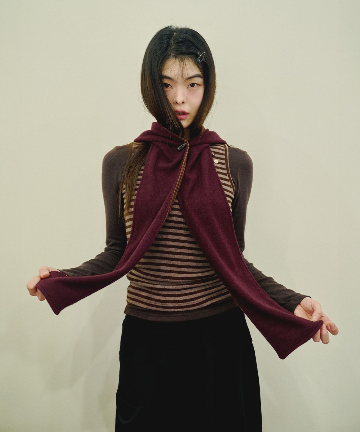 미헤브(MIHEV) 리버시블 토글 버튼 후드 머플러 퍼플 브라운