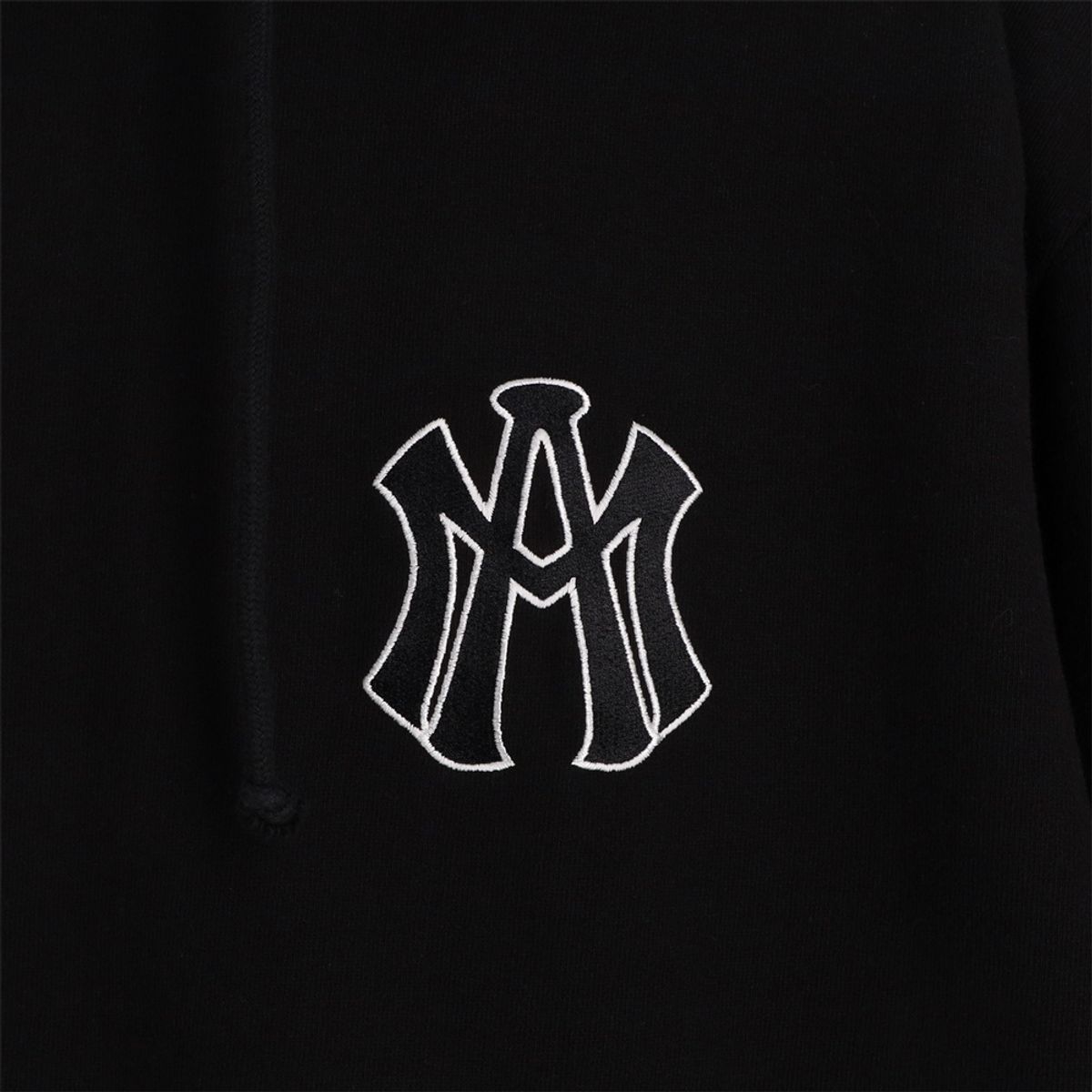 애프터매스(AFTERMATH) ATM LOGO HOODIE BLACK