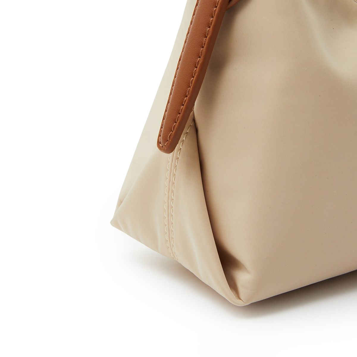 랩(LAP) TRAPEZIUM SHOULDER BAG AR7AB821