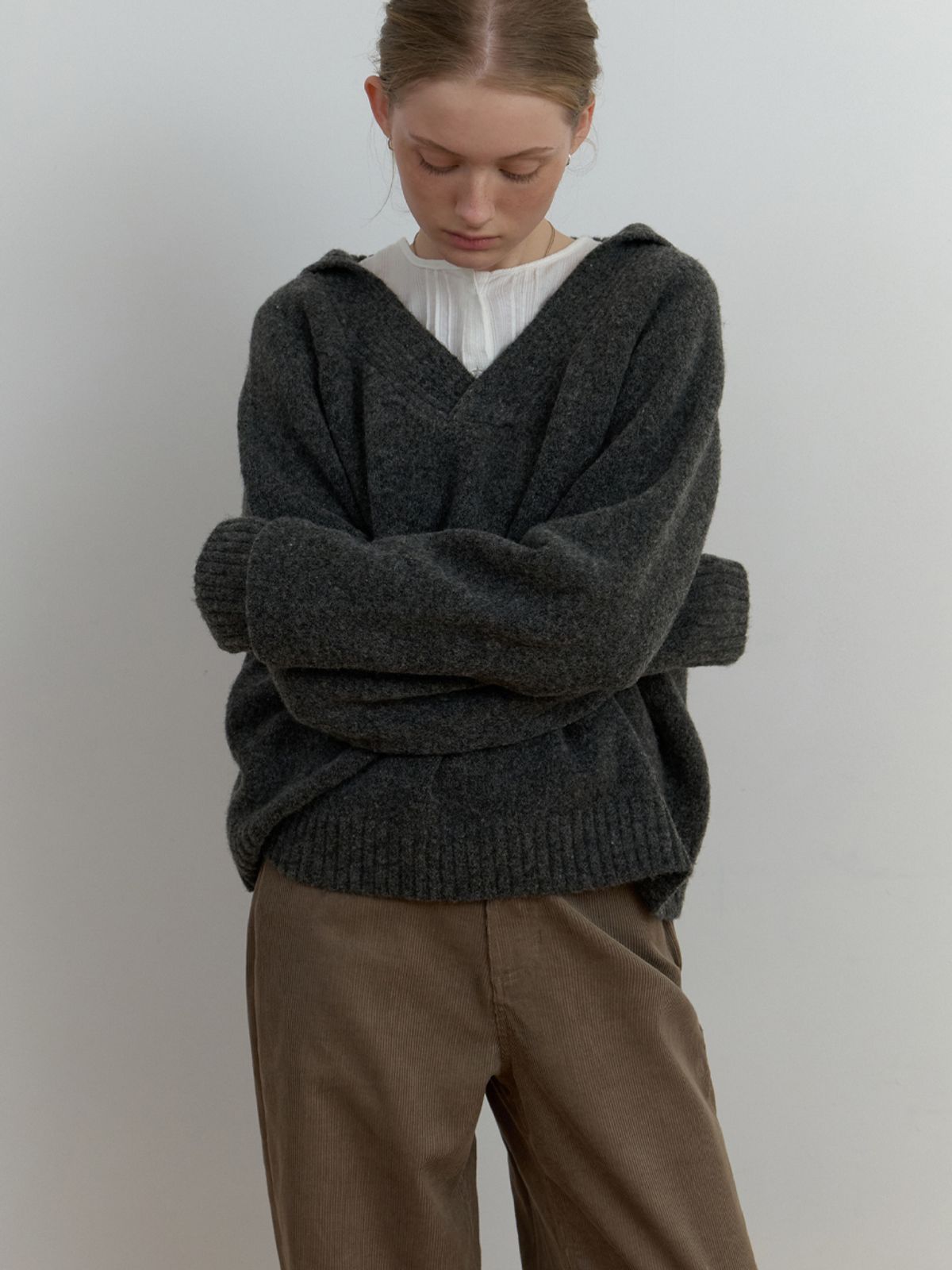 더미튼(THEMITTEN) Verre sailor knit (charcoal)