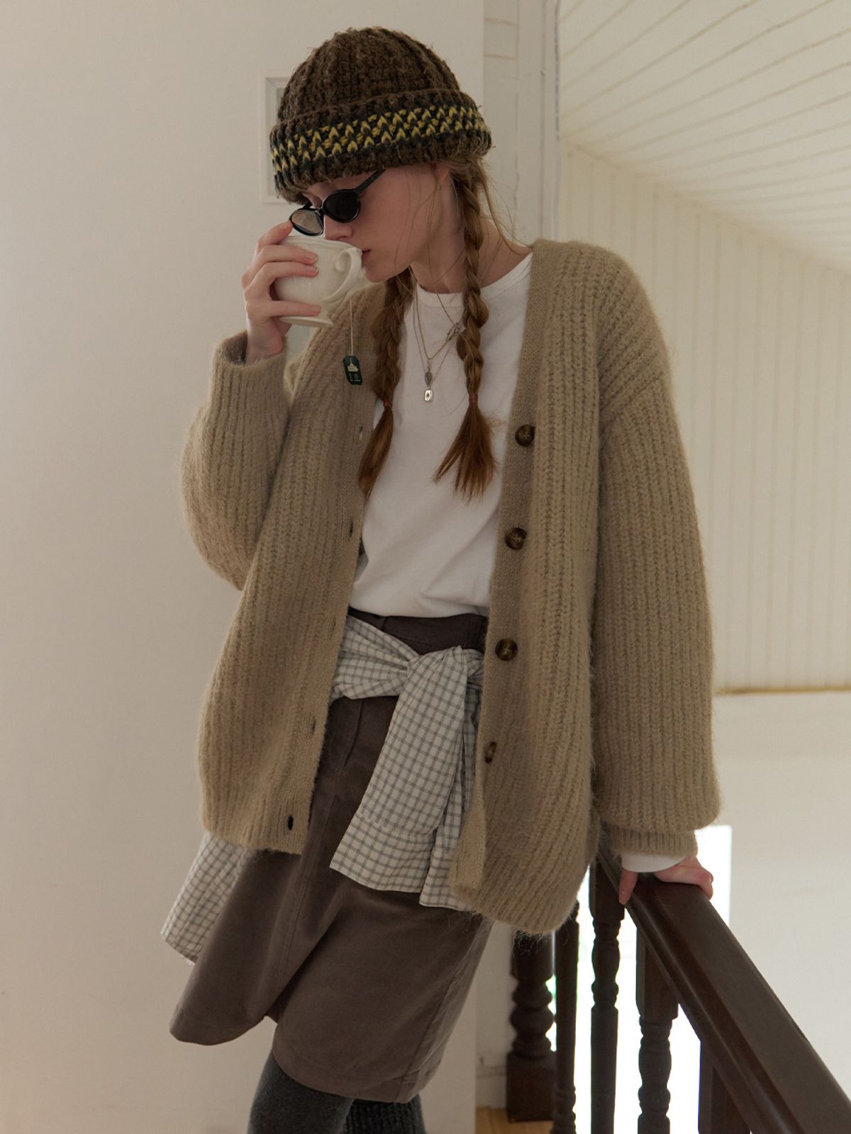 더미튼(THEMITTEN) Chord v cardigan (olive)
