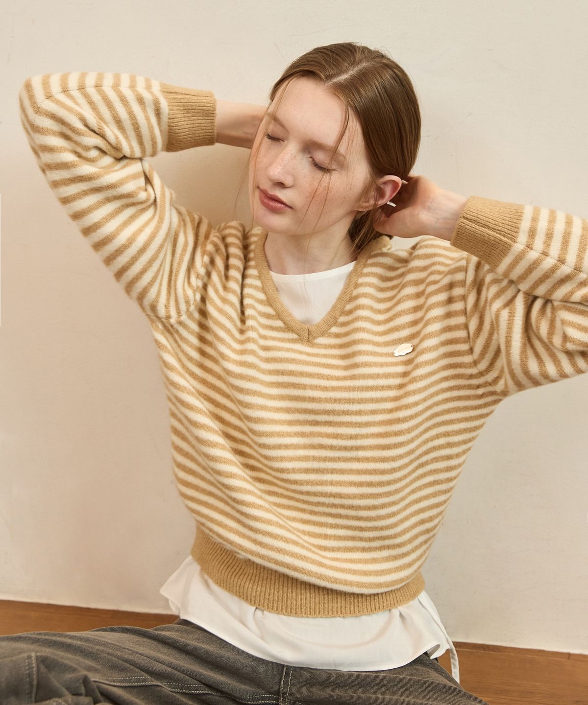 어다울(ADAUL) Warm touch stripe v neck knit - 6color
