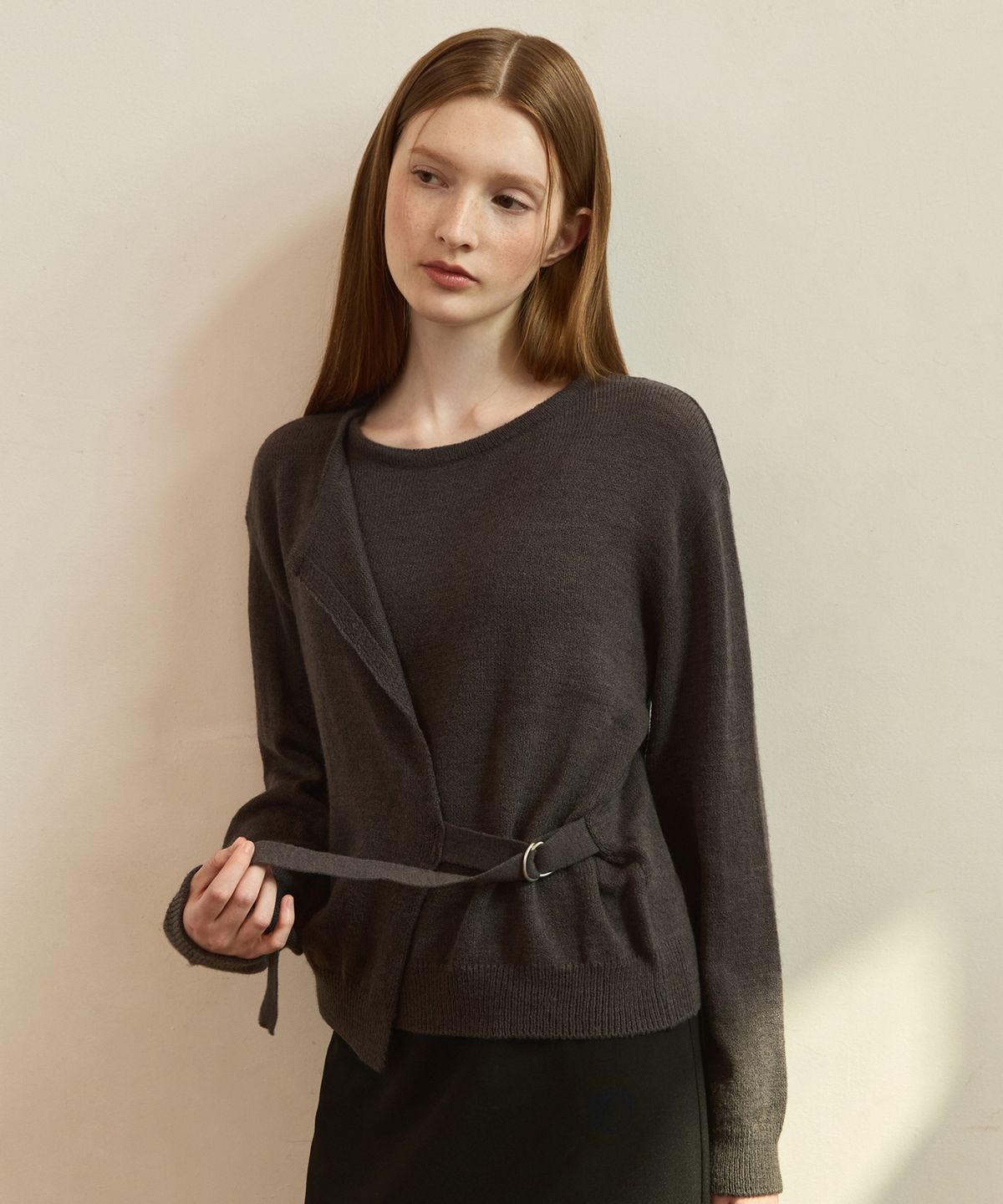 어다울(ADAUL) Bouckle lap modern knit - charcoal