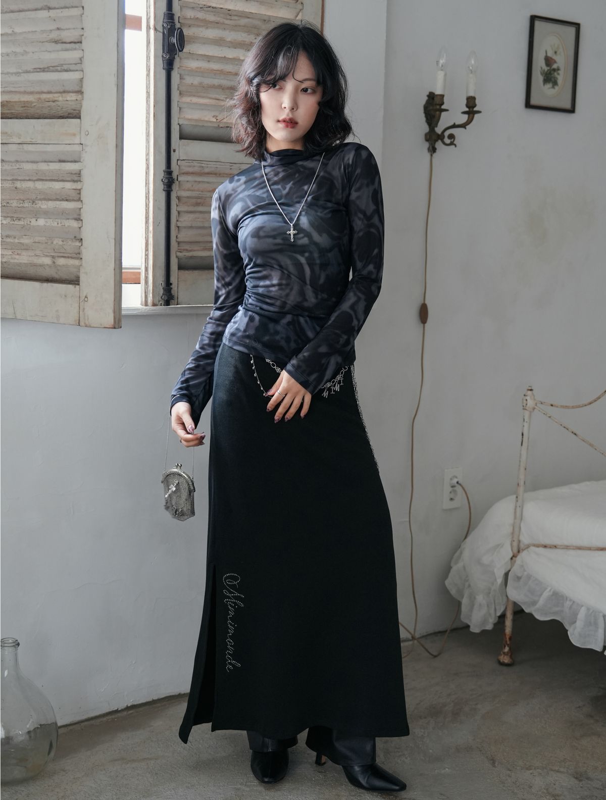 미미몽드(MIMI MONDE) Studded maxi skirt(Black)