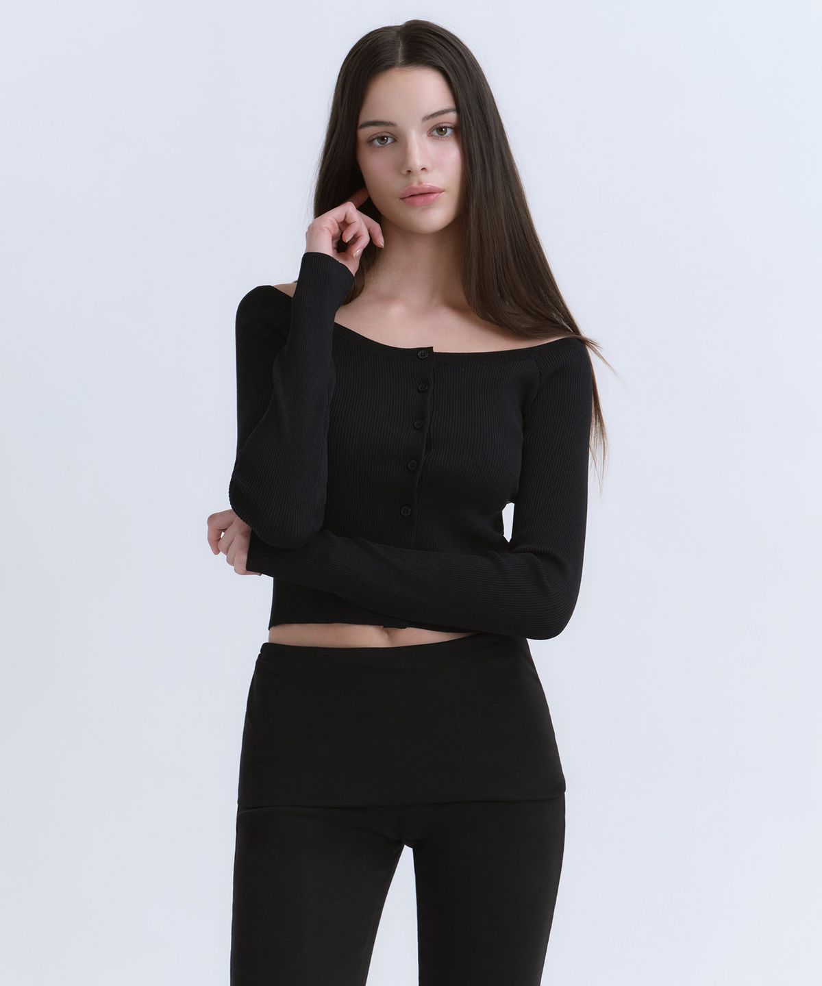 무신사 스탠다드 우먼(MUSINSA STANDARD WOMAN) 우먼즈 슬림 오프숄더 가디건 [블랙]