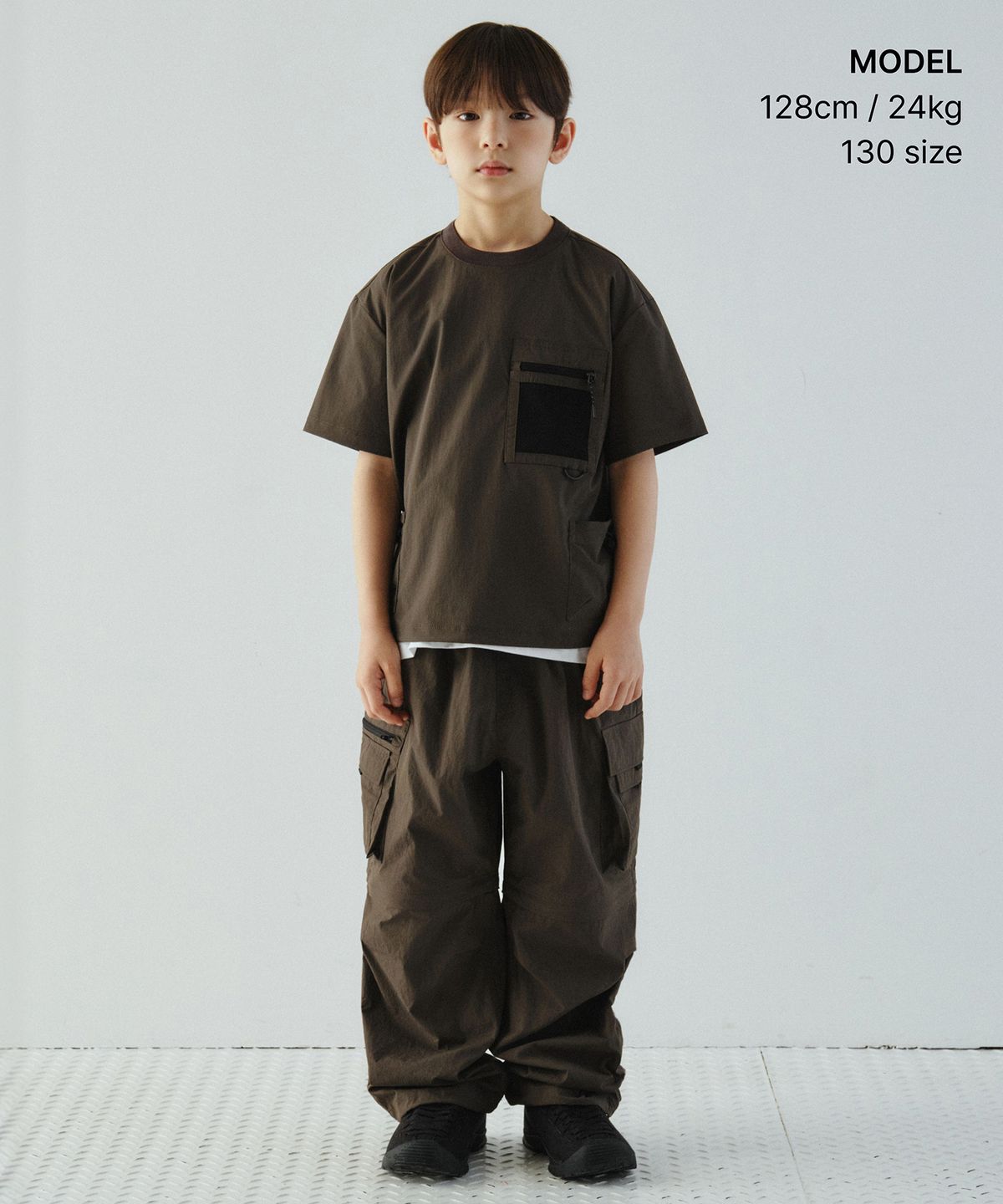 무신사 스탠다드 키즈(MUSINSA STANDARD KIDS) [시티 레저] 와이드 벨티드 디태처블 카고 팬츠 [머드 그레이]