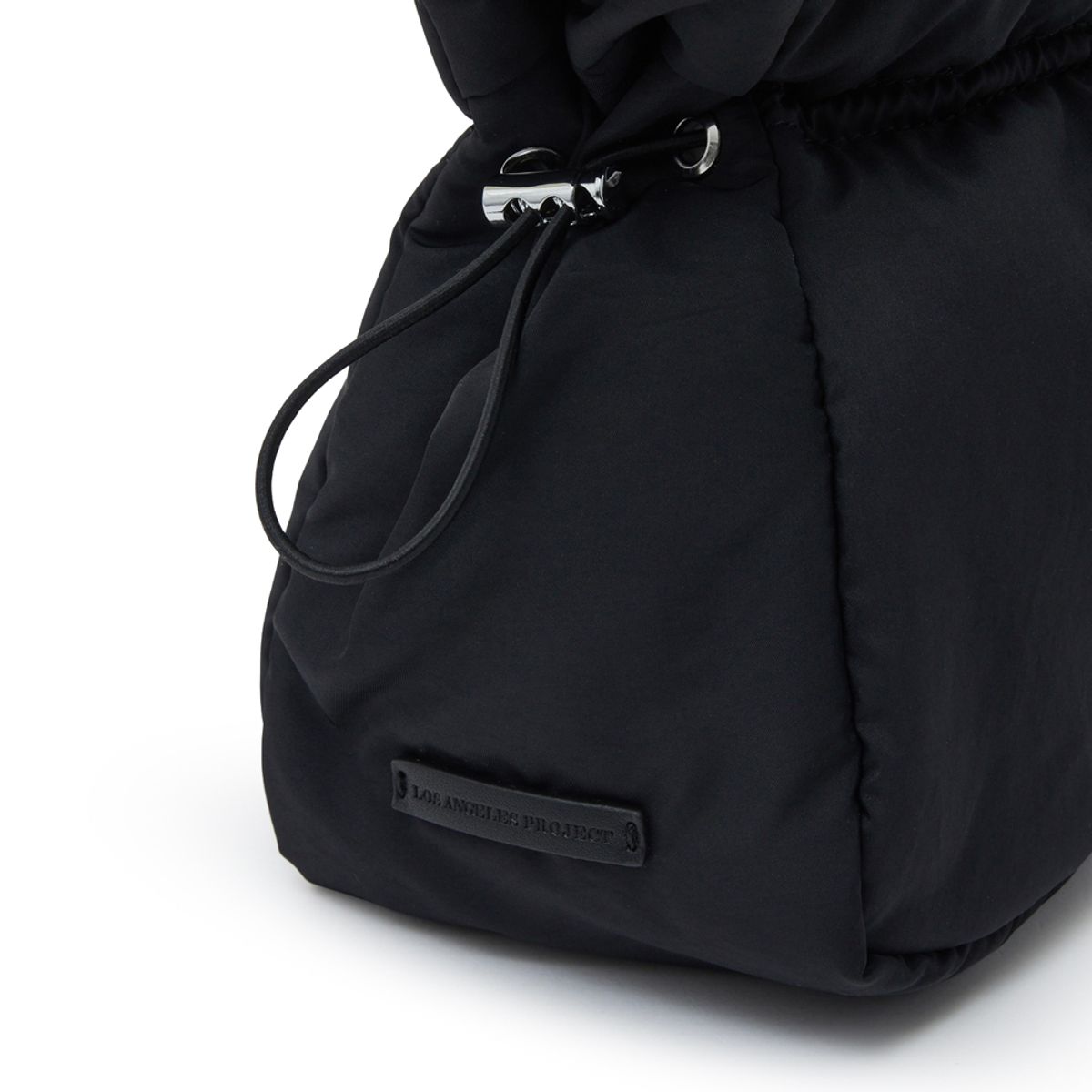 랩(LAP) HUGGLE STRING SHOULDER BAG AR7ABA20