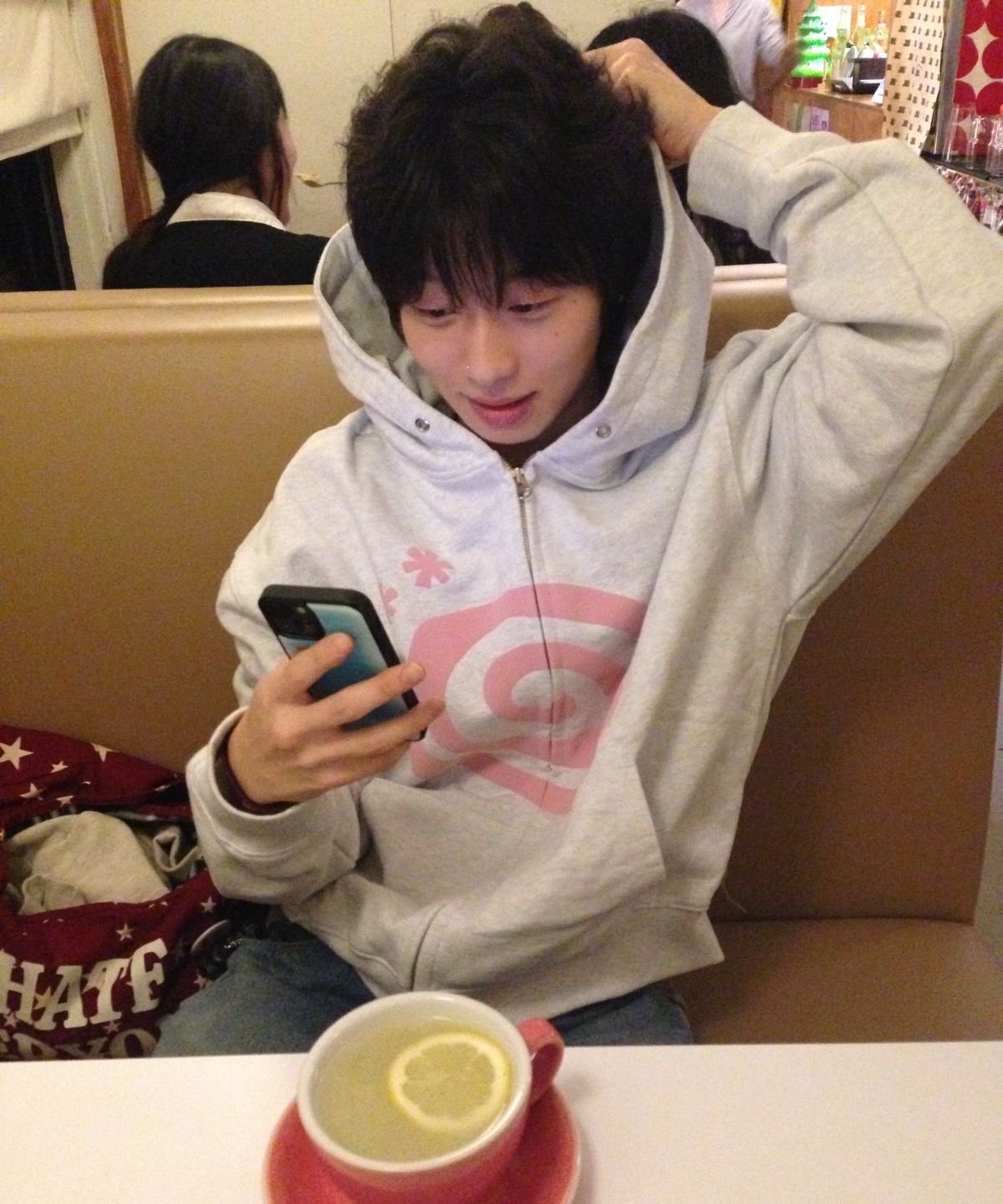 아모우(AMOU) Molly Hoodie Zip-Up WHITE MELANGE