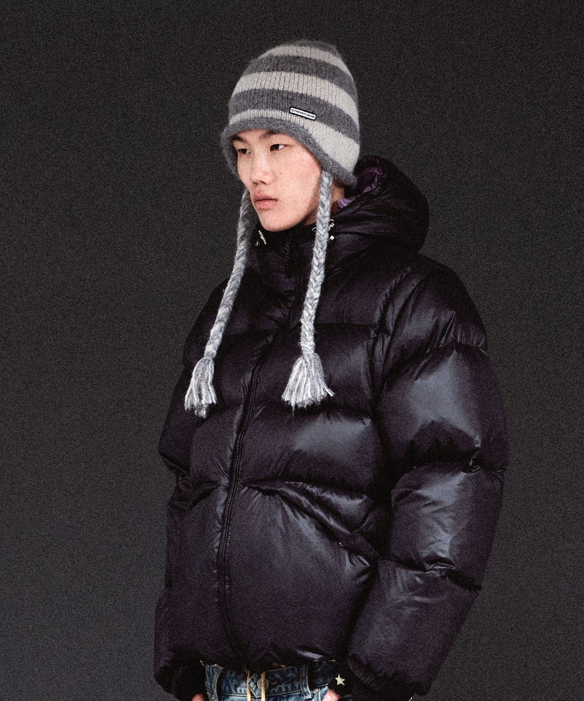 더바이닐하우스(THEVINYLHOUSE) EAR FLAP STRIPE BEANIE GREY