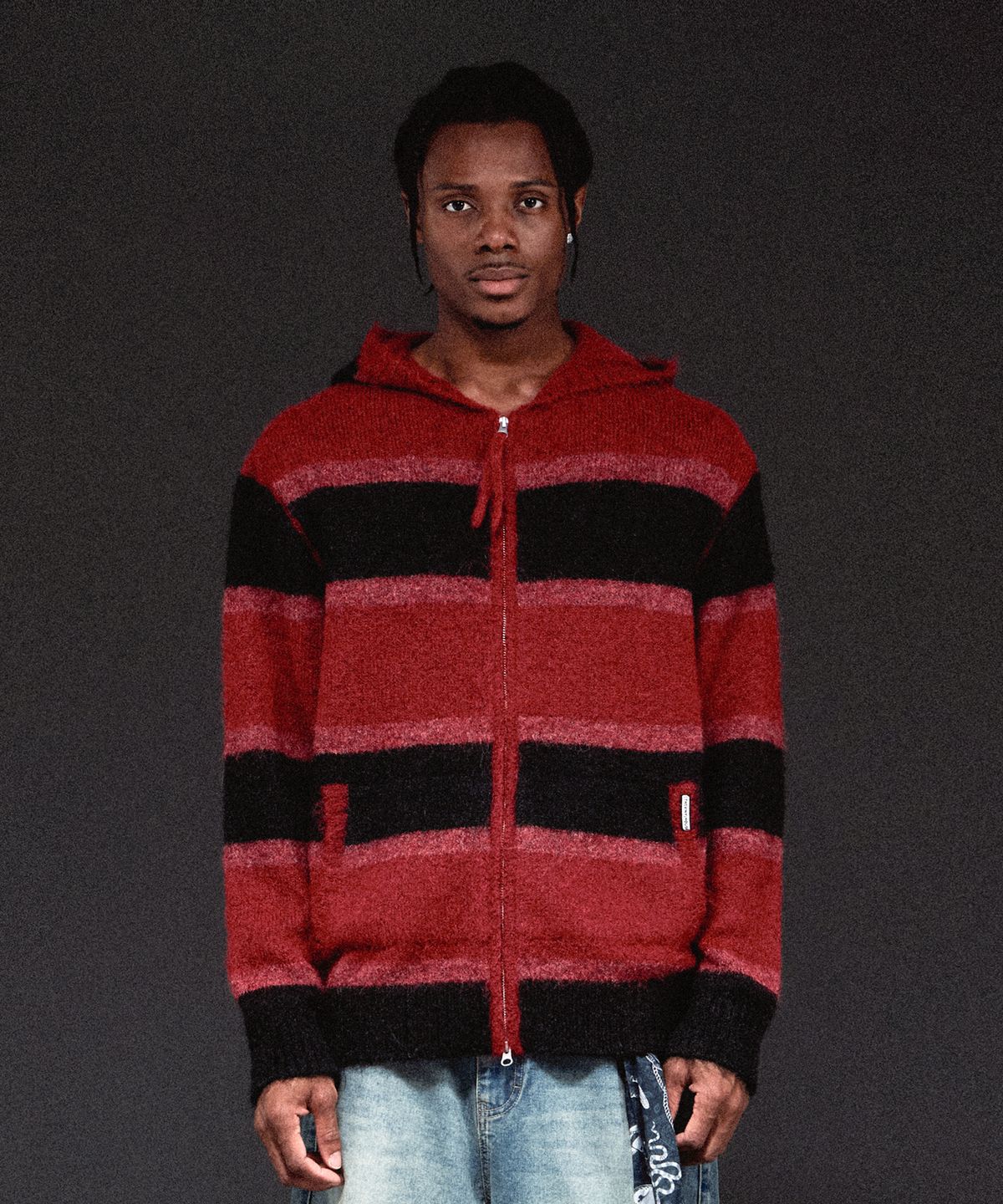 더바이닐하우스(THEVINYLHOUSE) STRIPE KNIT HOODIE ZIP-UP RED