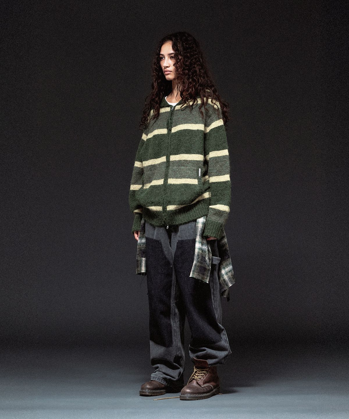 더바이닐하우스(THEVINYLHOUSE) STRIPE KNIT HOODIE ZIP-UP KHAKI