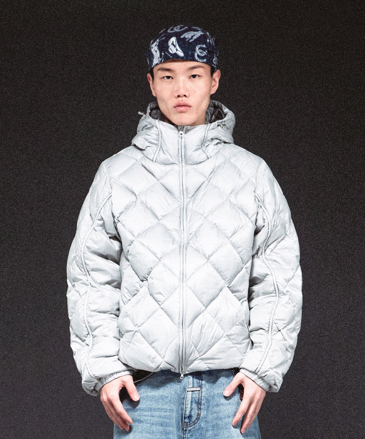 더바이닐하우스(THEVINYLHOUSE) LIGHT WEIGHT DOWN GREY