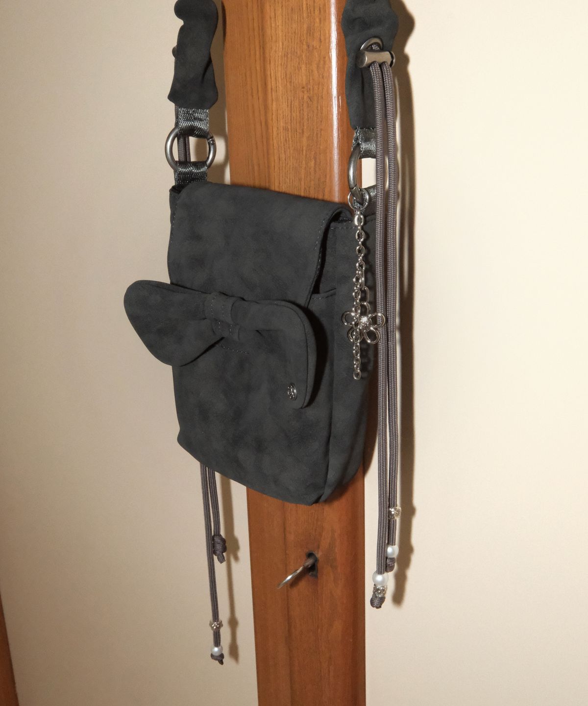시월107(SIWL107) Fortune Bag (Antique Black)