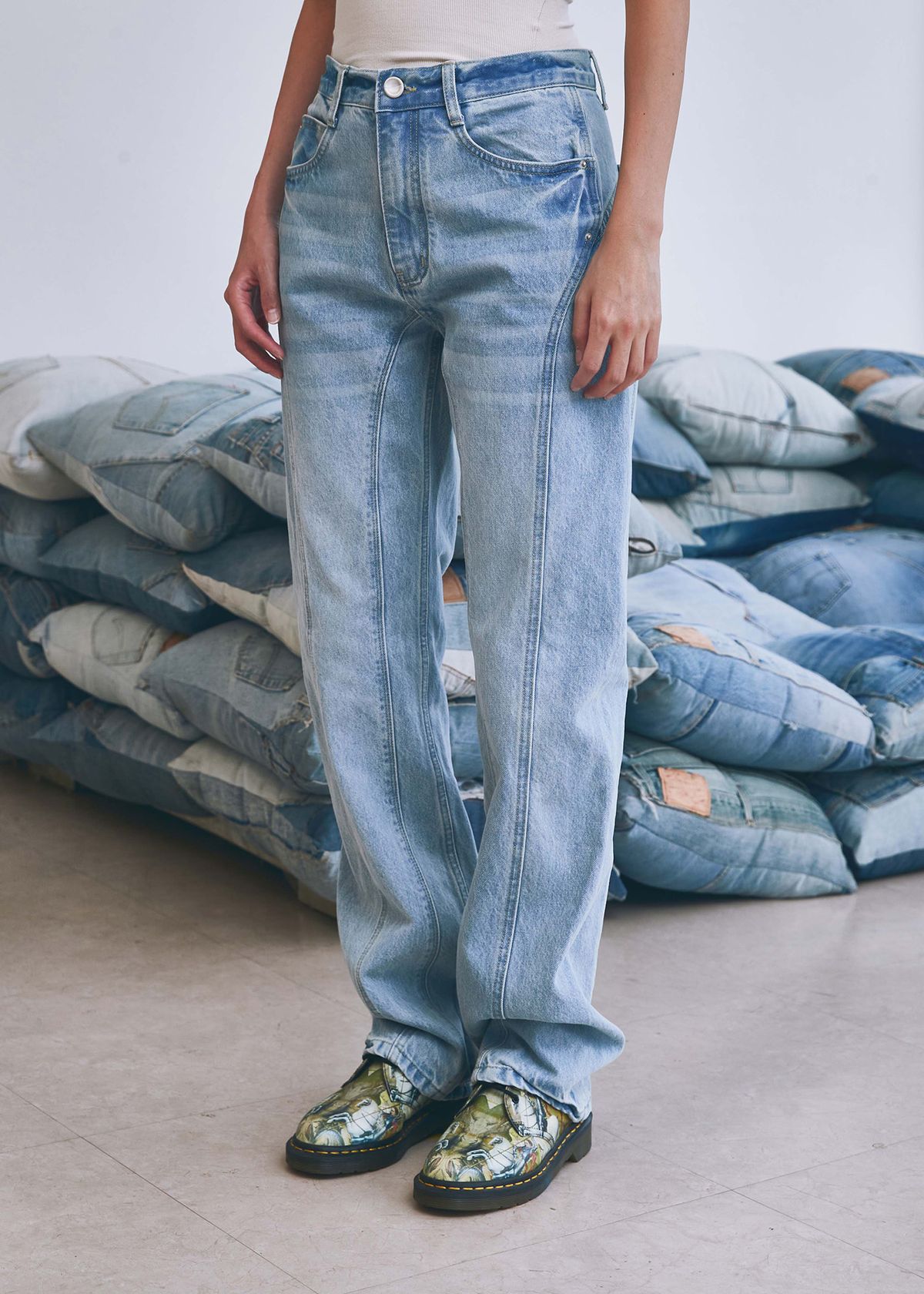세븐틴엔드(17END) F 005 A ROUND JEANS