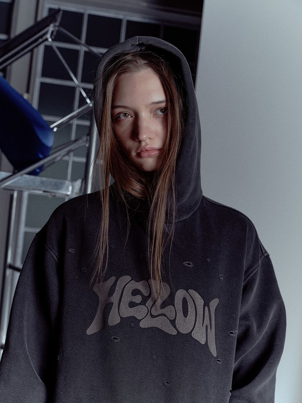 헬로우(HELLOW) PULSE HOODY 25 CHARCOAL