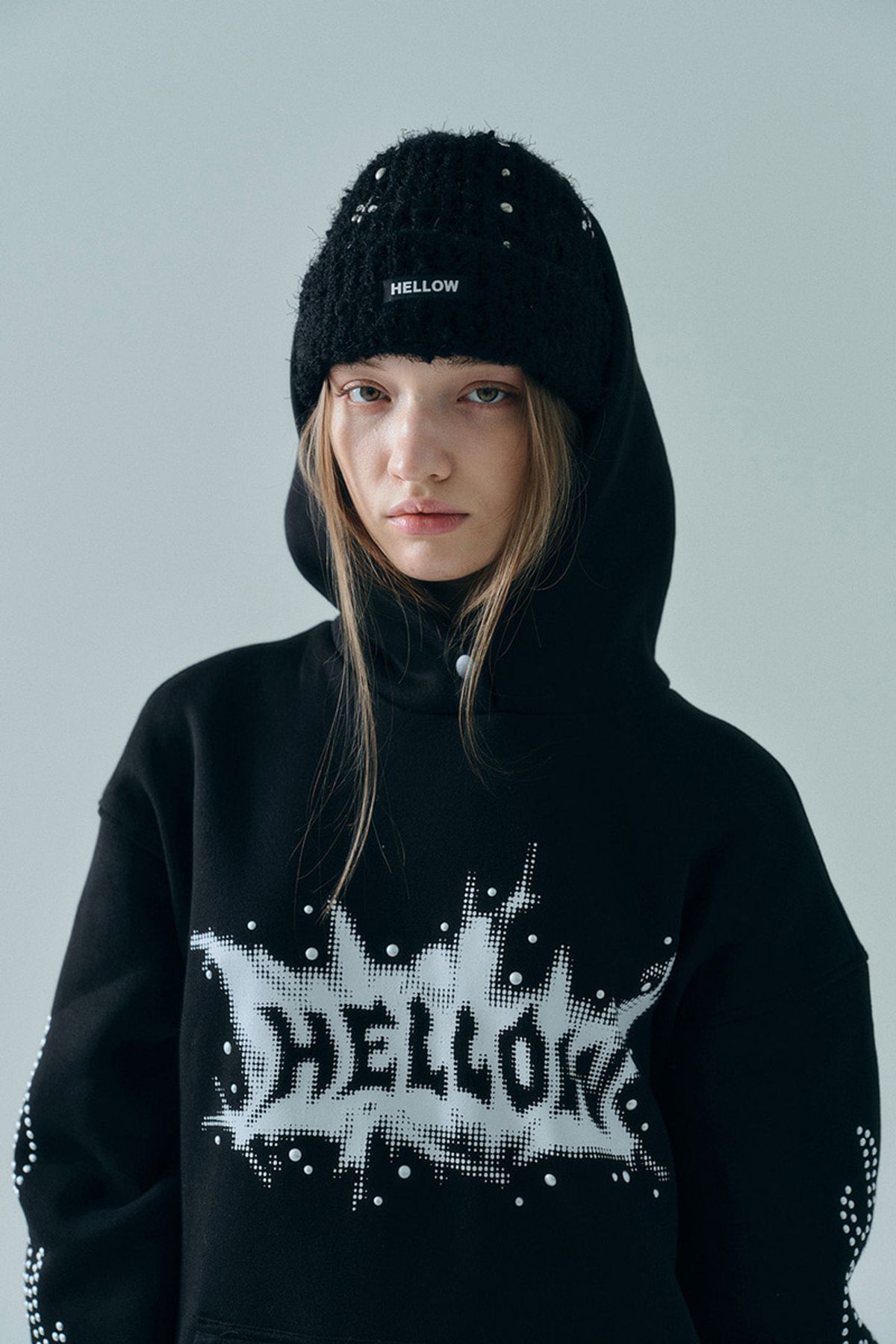 헬로우(HELLOW) PULSE HOODY 25 BLACK