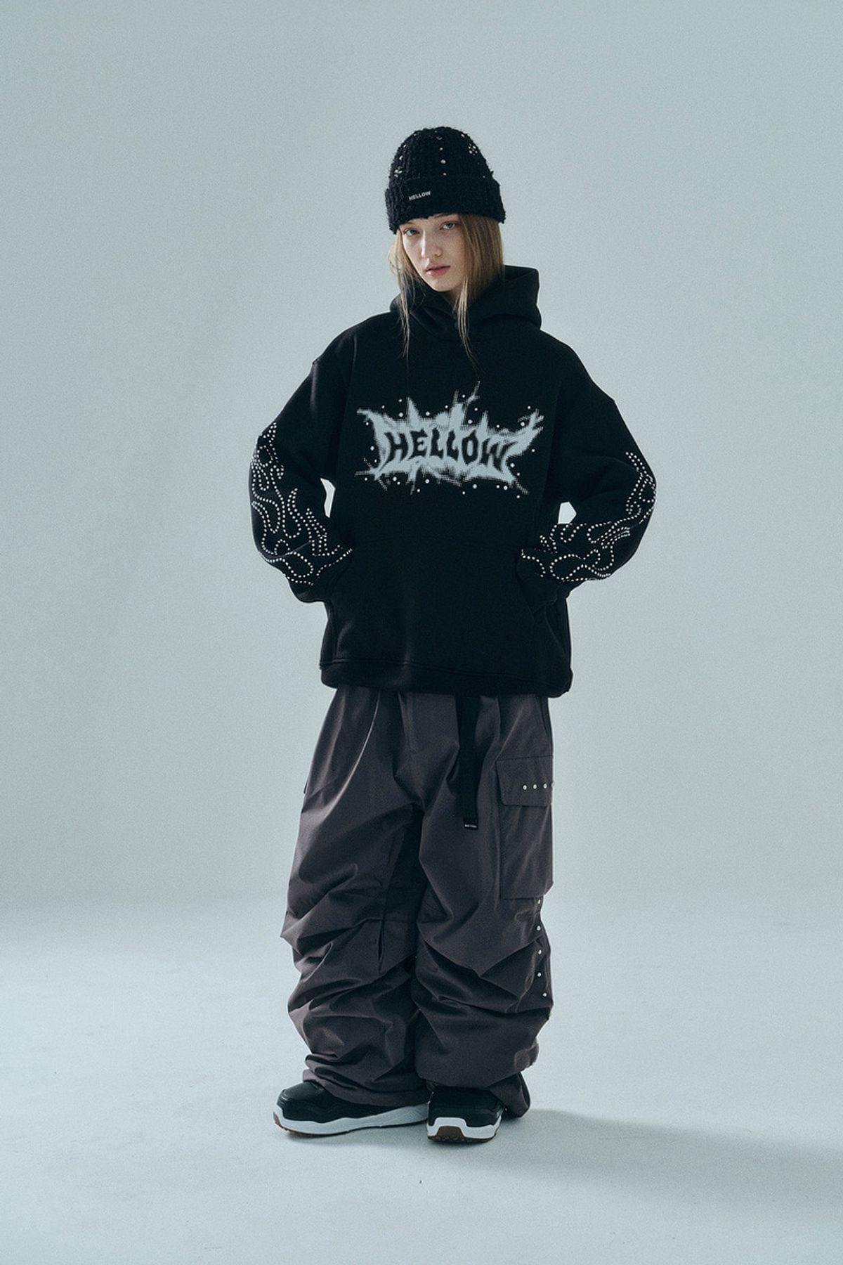 헬로우(HELLOW) PULSE HOODY 25 BLACK