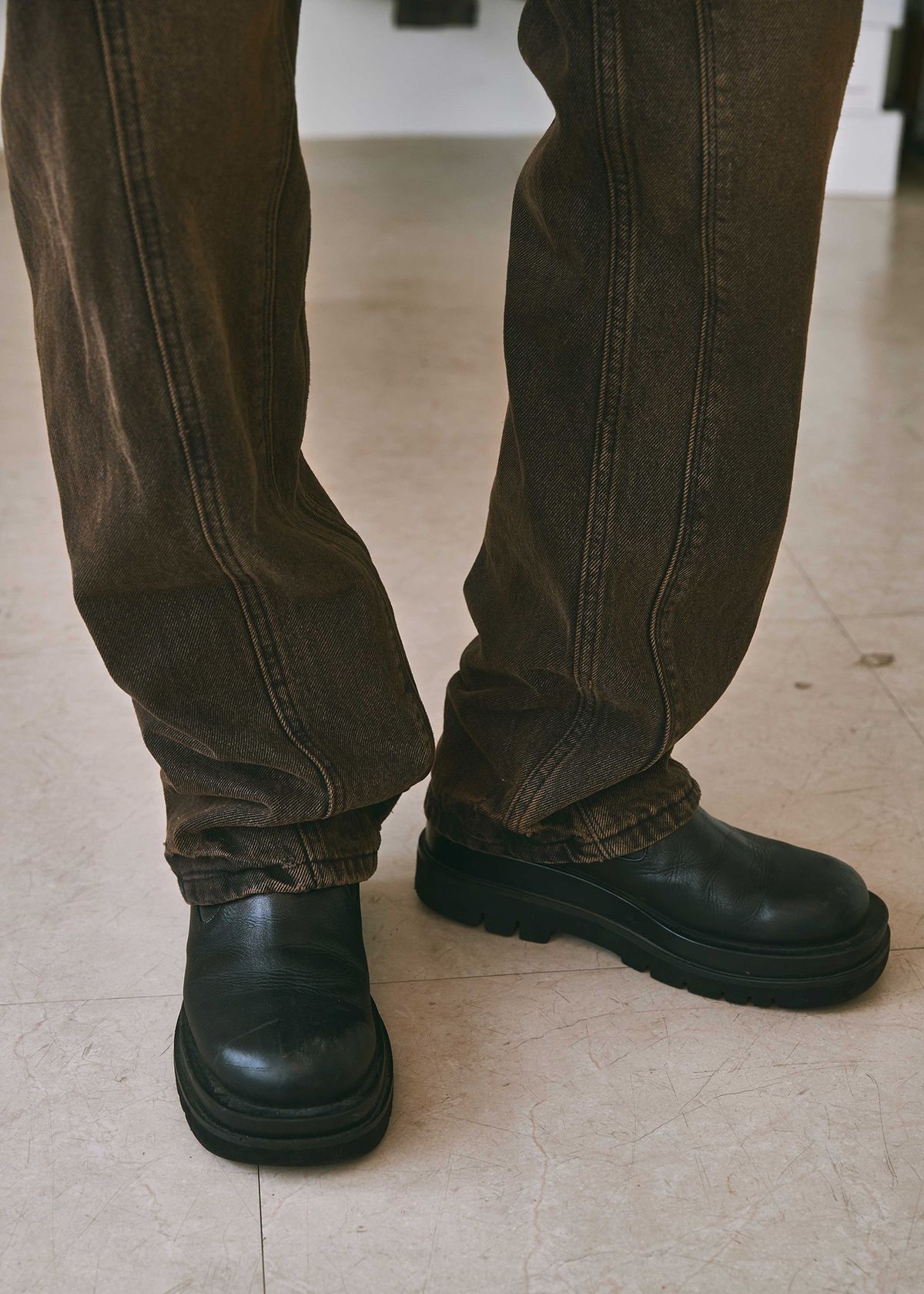 세븐틴엔드(17END) F 006 A ROUND JEANS TBK
