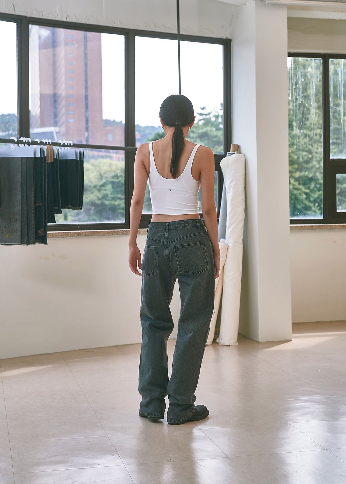 세븐틴엔드(17END) F 010 STRIPED DENIM JEANS