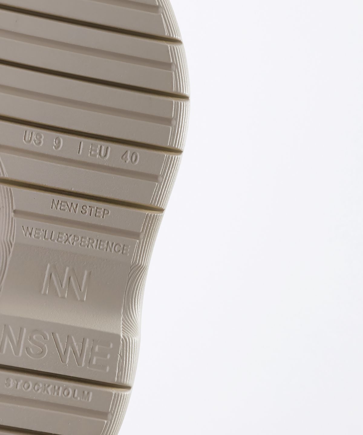 느쉐(NSWE) LAGOM 첼시 레인부츠 5CM (Porslin Grey) -NSW201PF