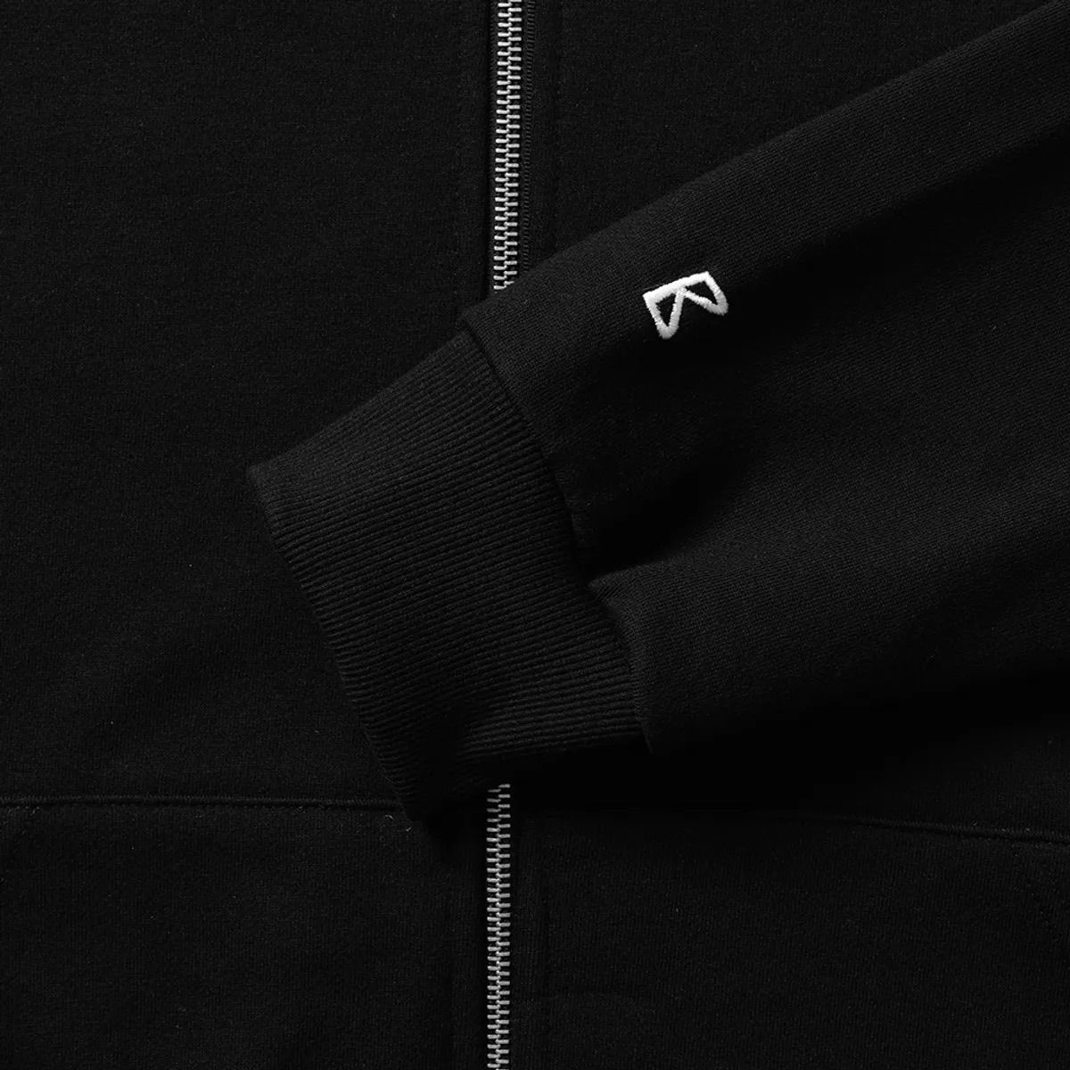 블로우(BLOW) 2WAY LOGO HOOD ZIP-UP