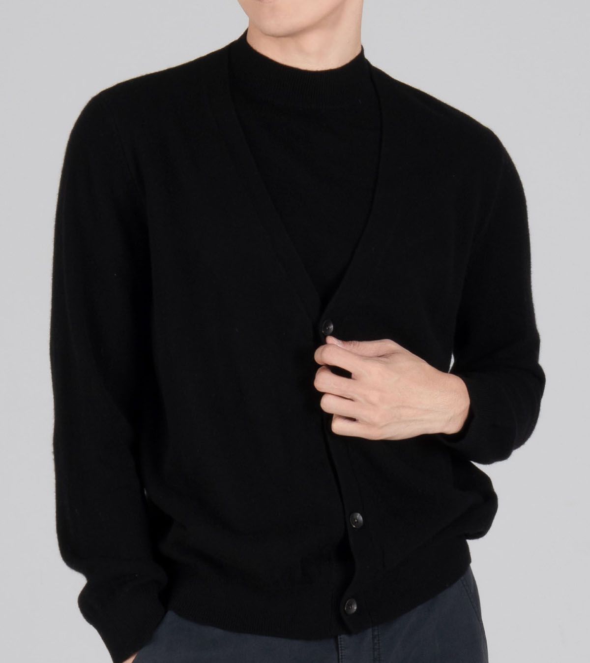 버튼서울(BUTTON SEOUL) 울90 가디건 레이어드 니트 (블랙)