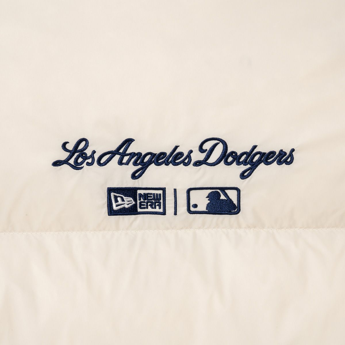 뉴에라(NEW ERA) MLB LA 다저스 푸퍼 다운 재킷 아이보리 14742025